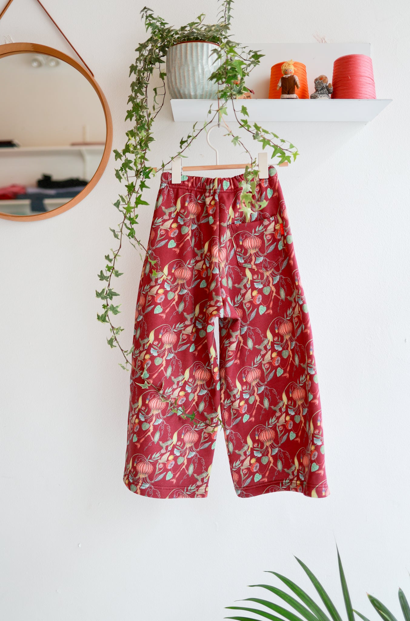 Kids organic cotton extra wide pants.