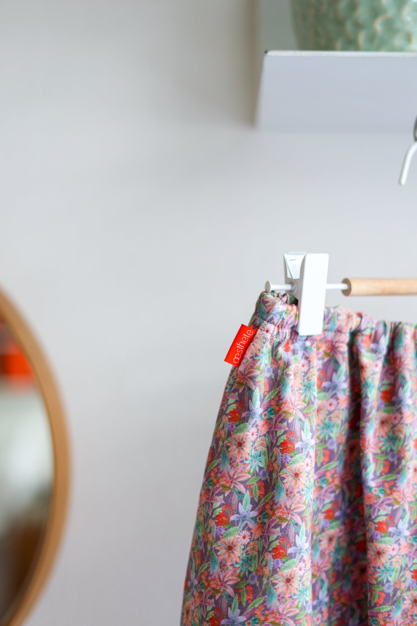 Organic cotton jersey kids extra flared shorts.