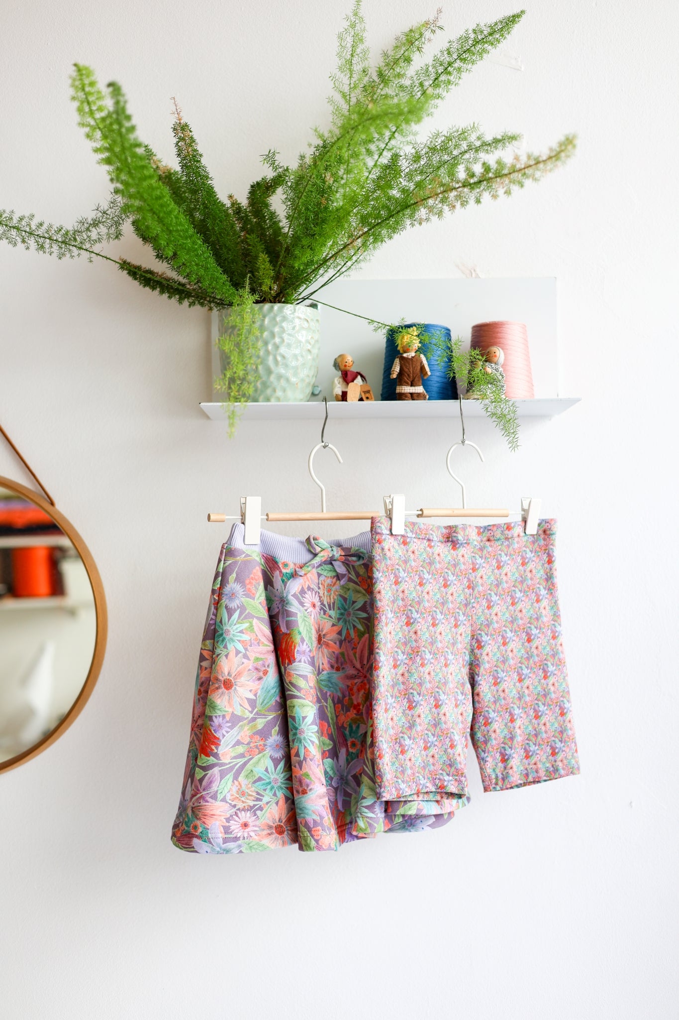 Kids organic cotton leggins and flared skirt.