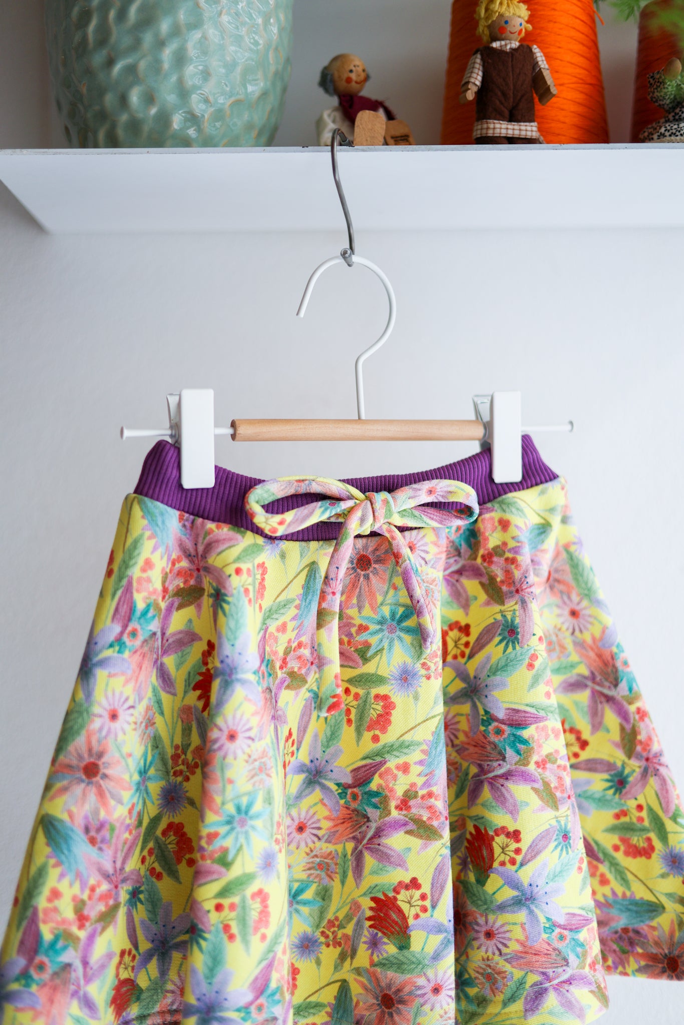 Kids organic cotton sweat extra flared skirt.