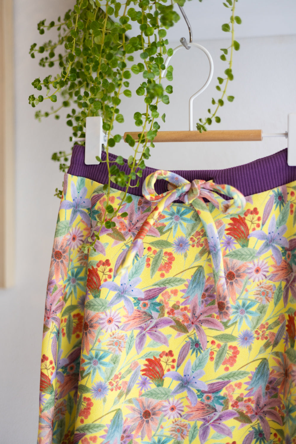 Kids organic cotton sweat flared skirt.
