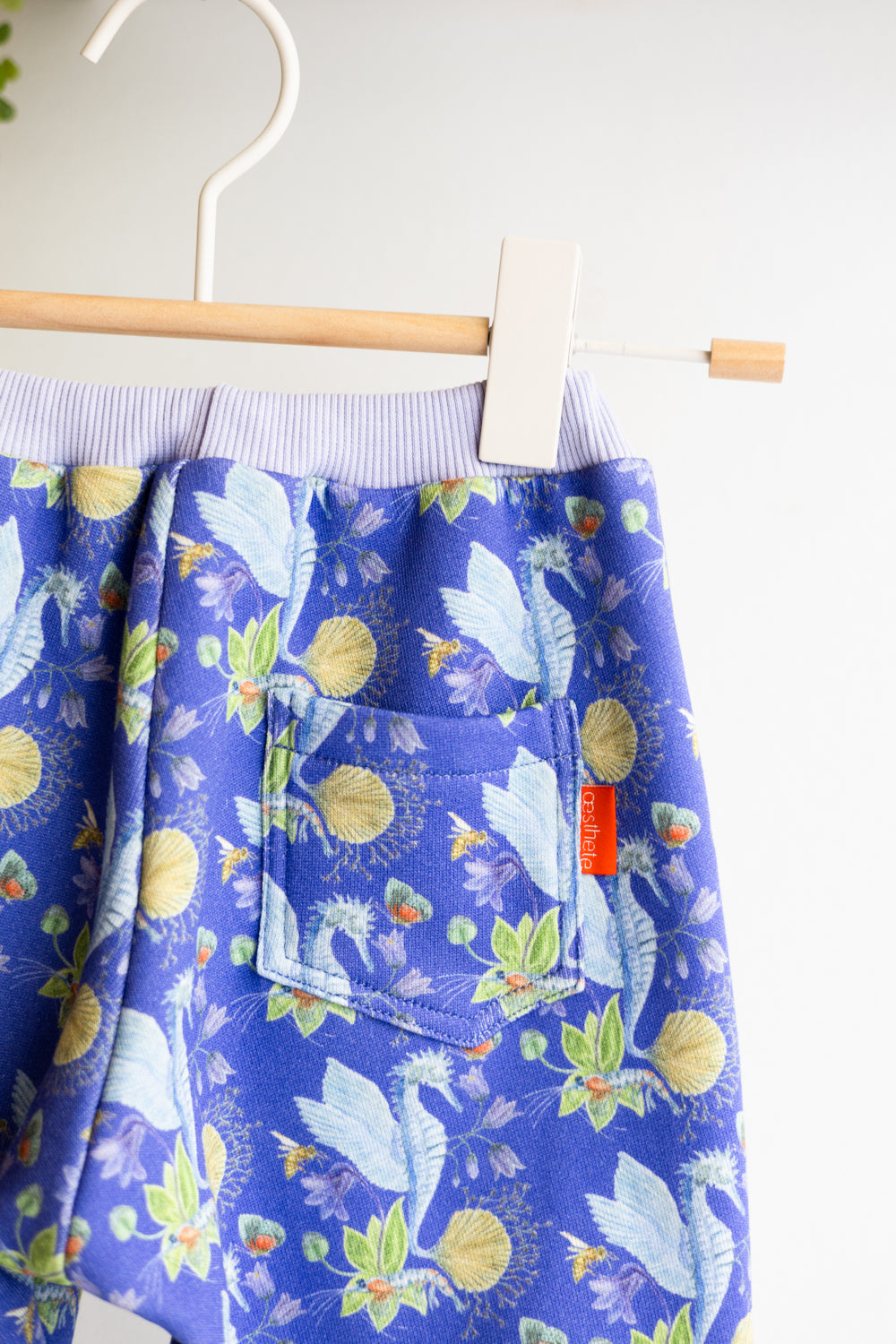 Babies organic cotton sweat pants.