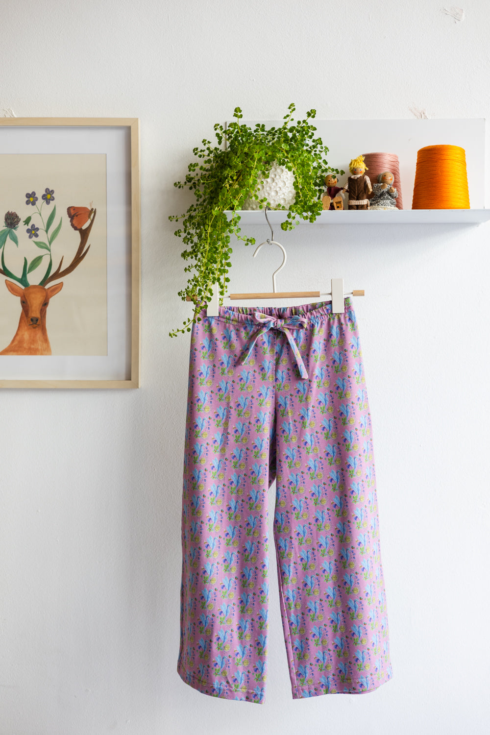 Kids organic cotton stretch jersey pants.