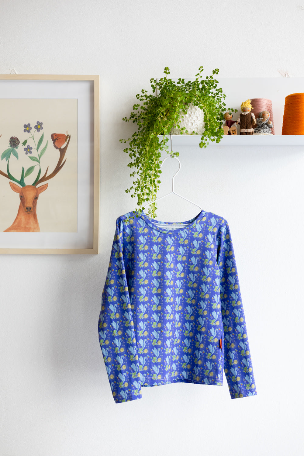 Kids organic cotton stretch jersey long sleve t-shirt.