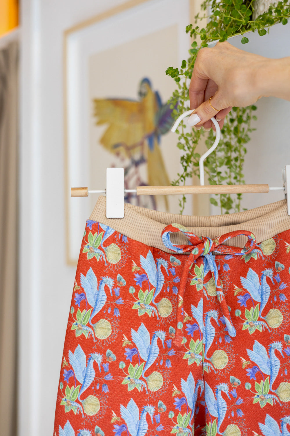 Kids organic cotton sweat pants.