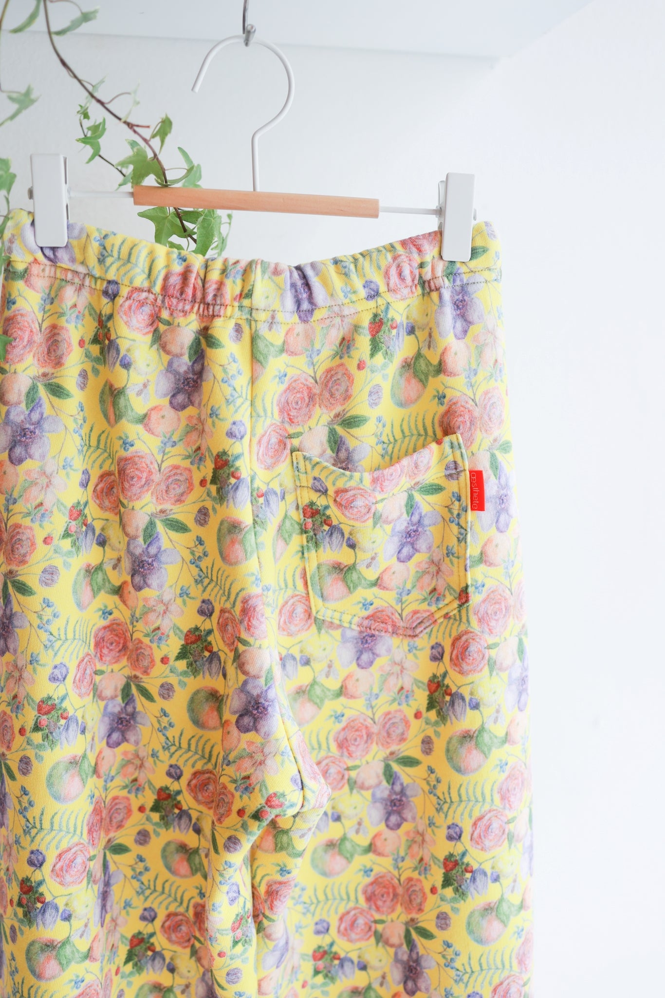 Kids organic cotton extra wide pants.
