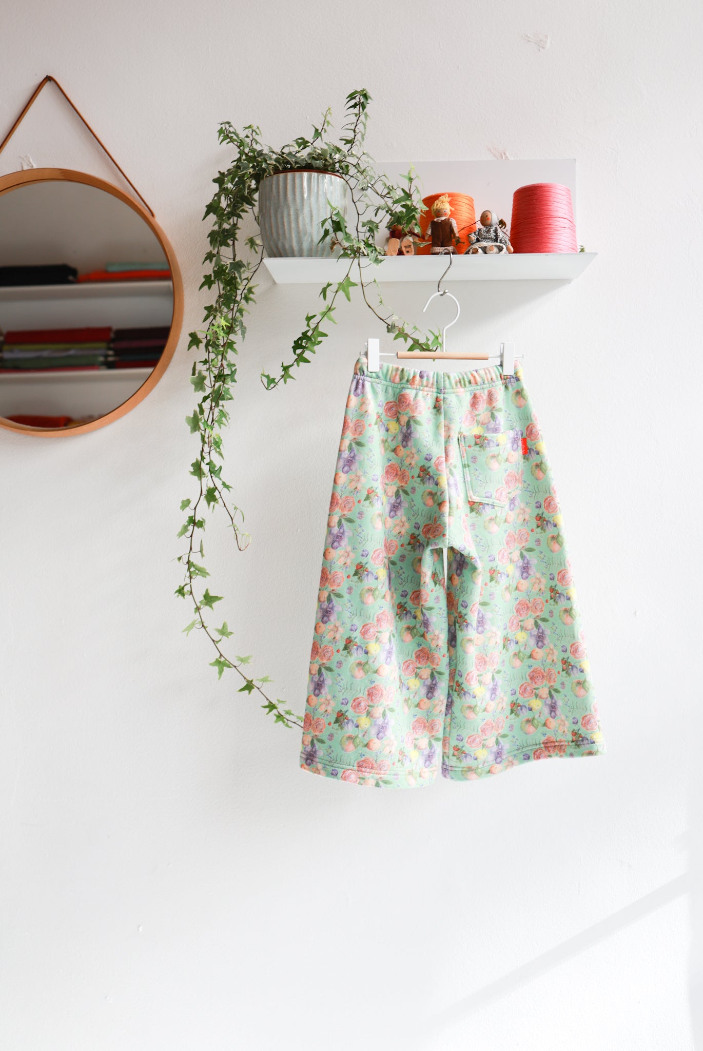 Kids organic cotton extra wide pants.