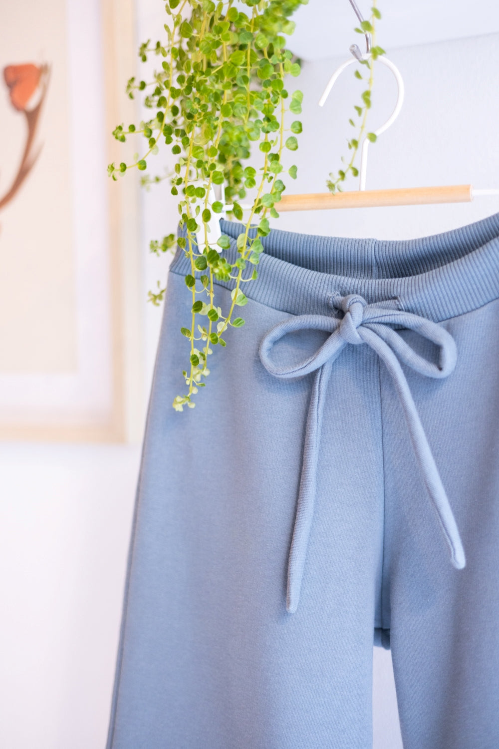 Kids organic cotton sweat pants.