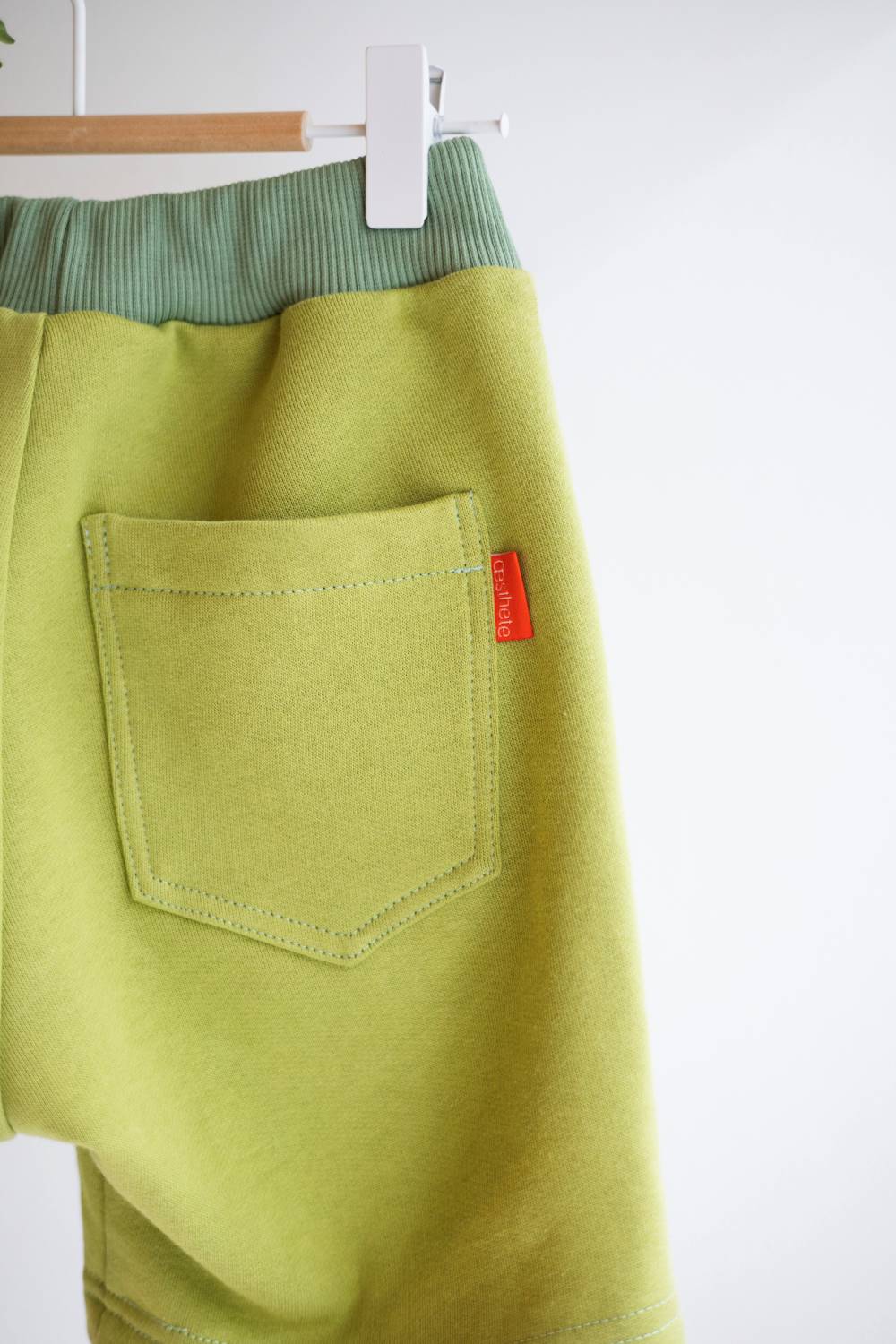 Organic cotton sweat kids shorts.