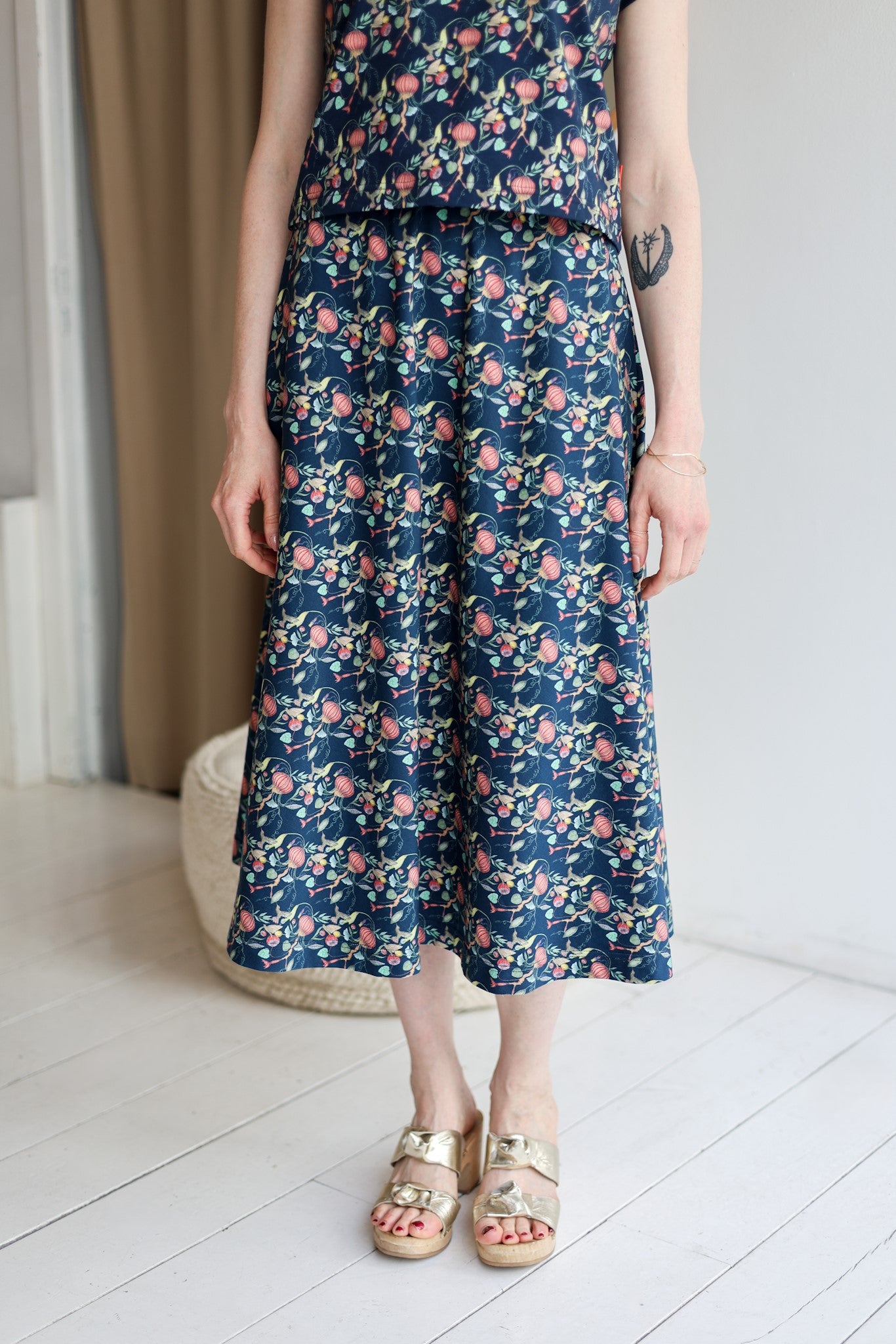Jersey Flared Long Skirt | floral medusa