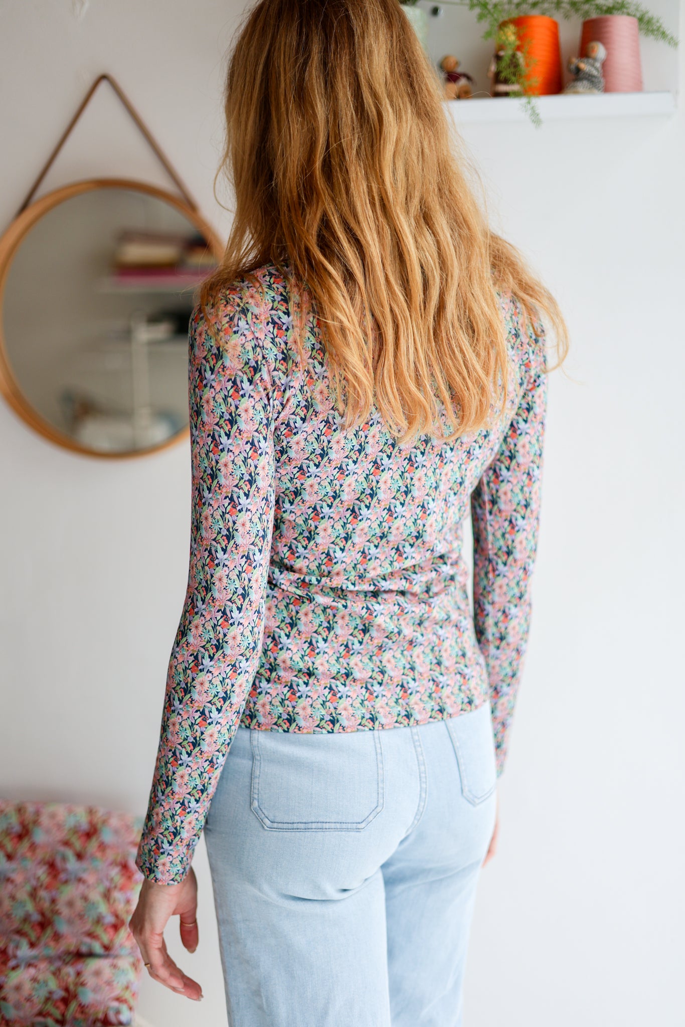 Women organic cotton stretch jersey long sleeve t-shirt.