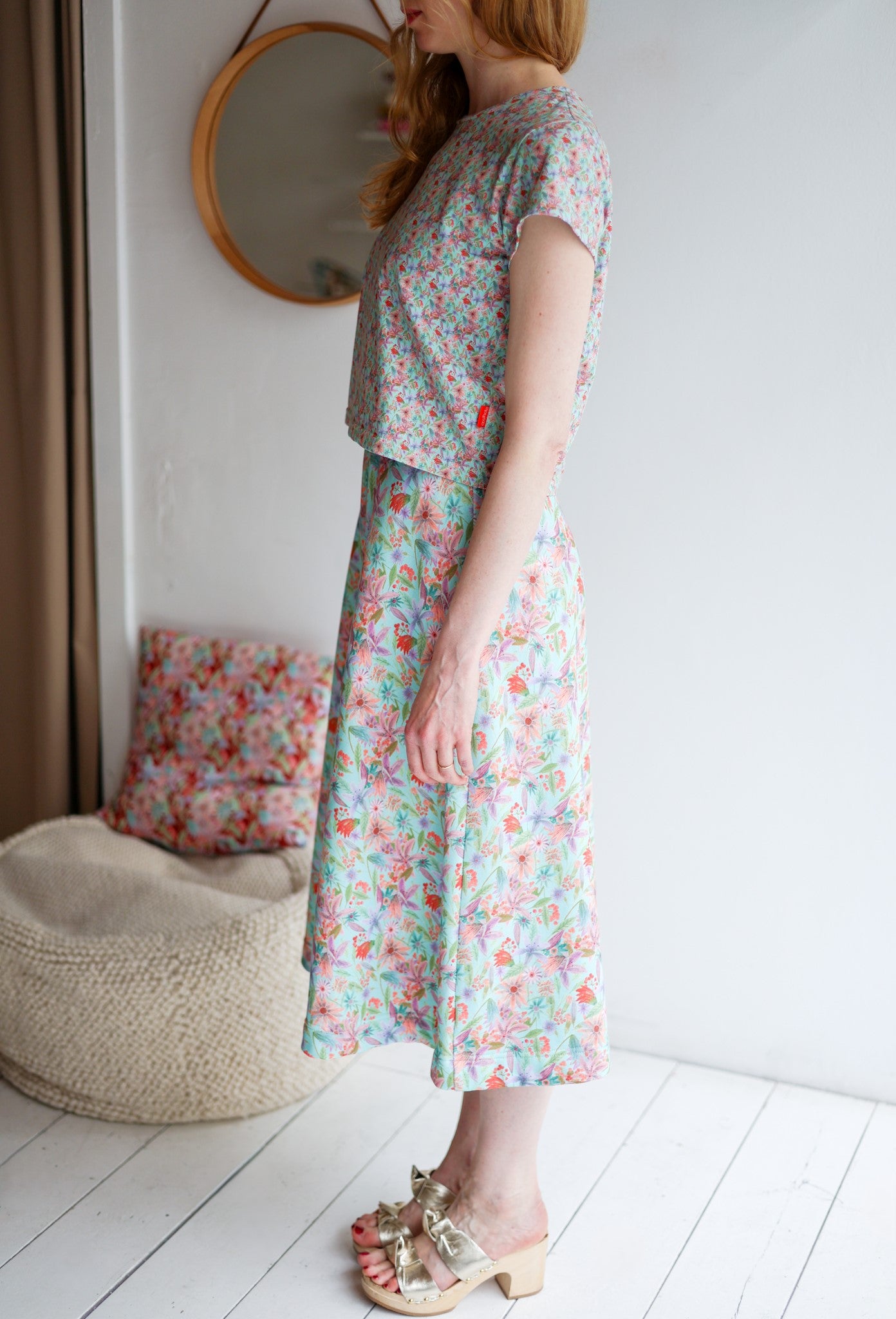 Women organic cotton sweat flared long skirt.
