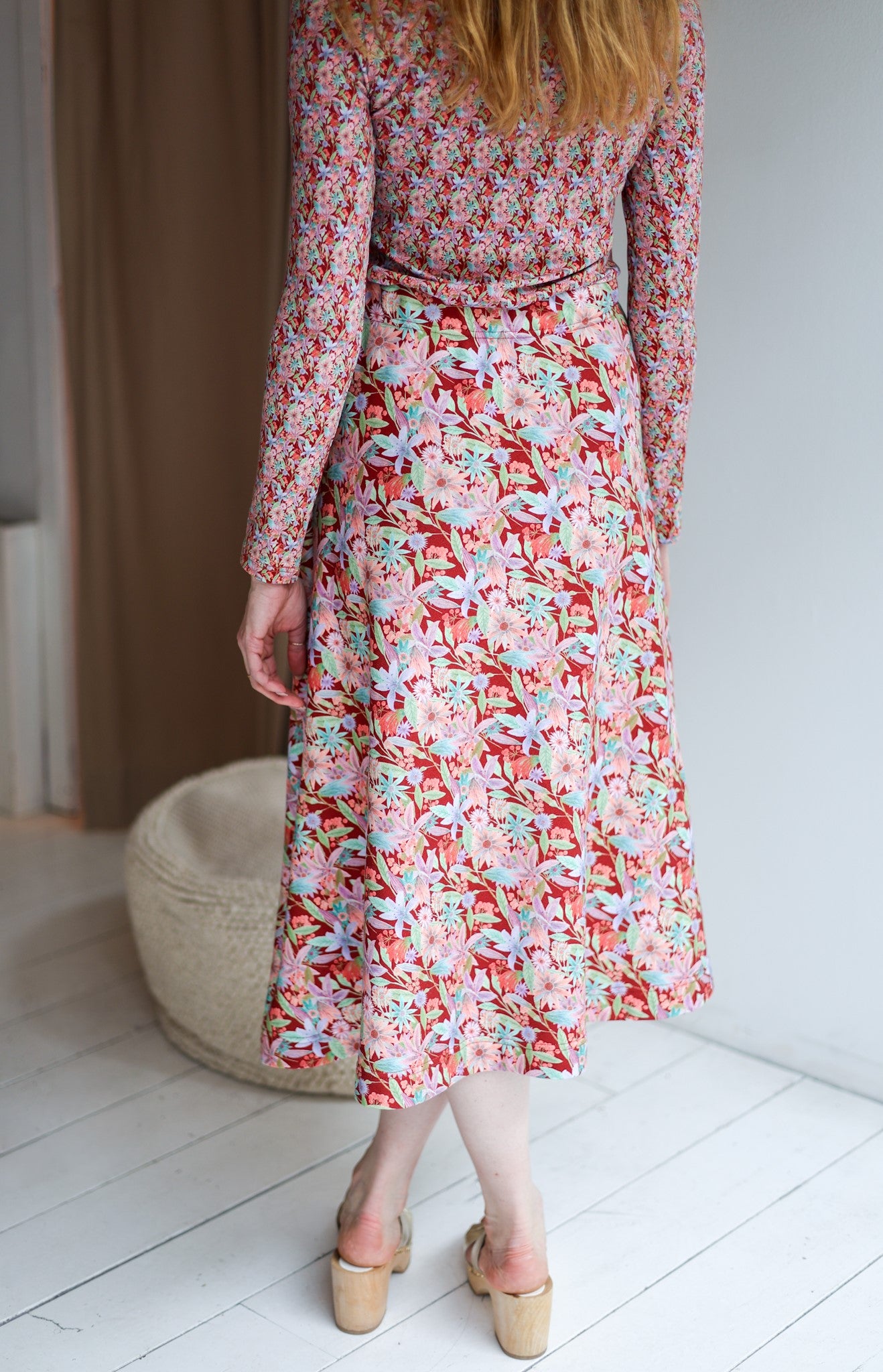 Women organic cotton sweat flared long skirt.