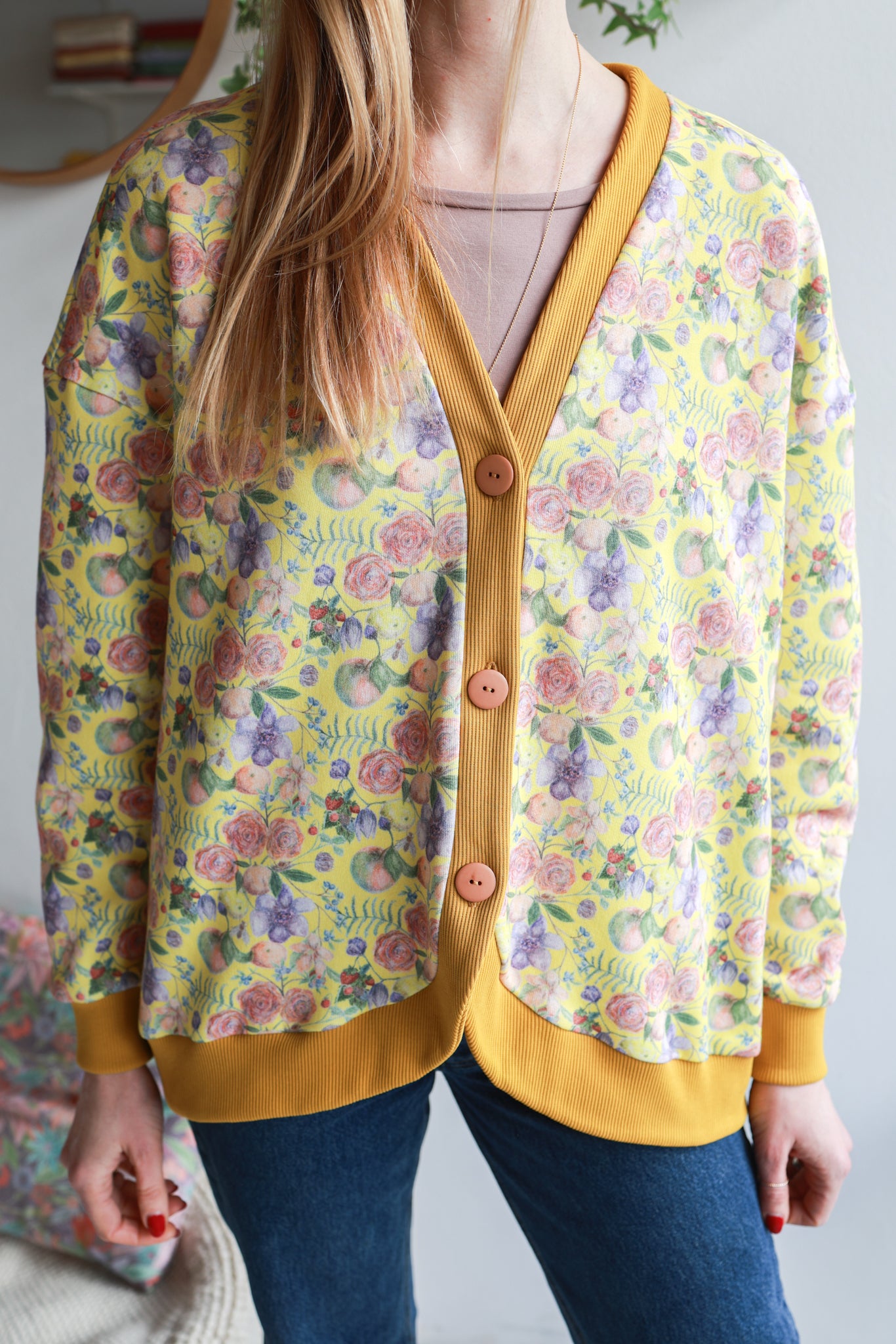 Organic cotton sweat women cardigan.