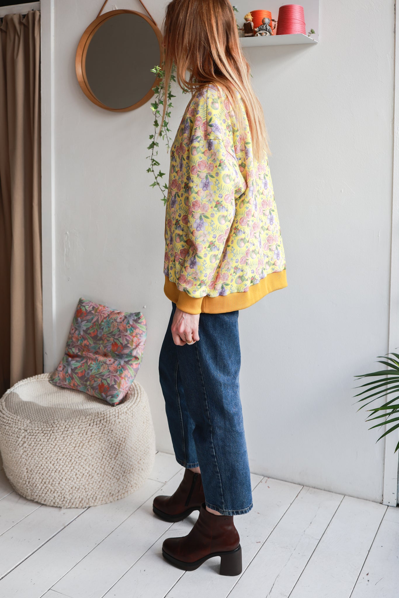 Organic cotton sweat women cardigan.