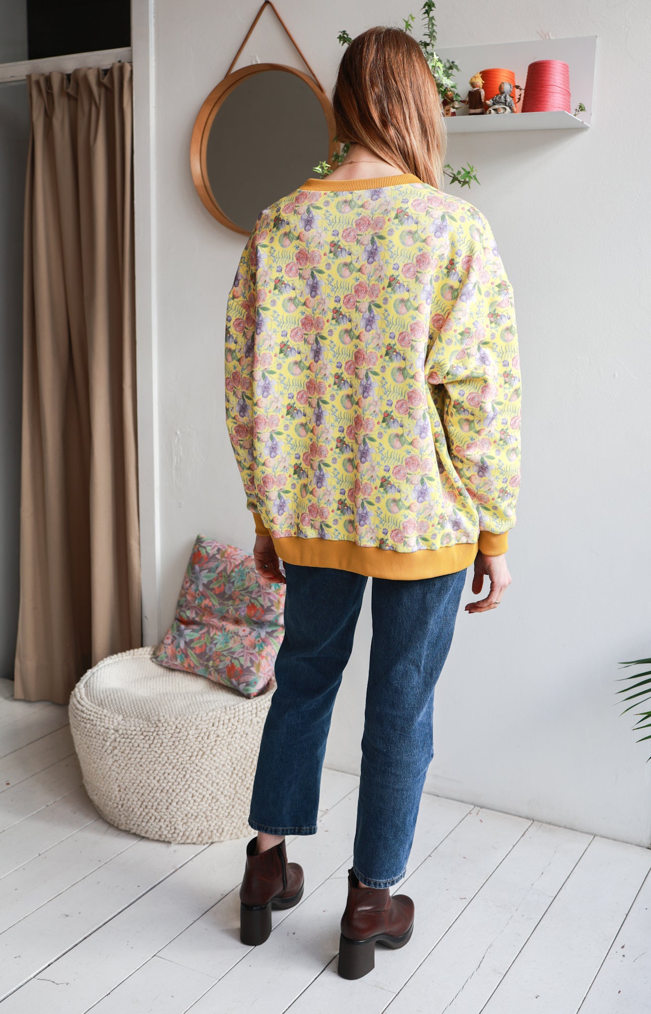Organic cotton sweat women cardigan.