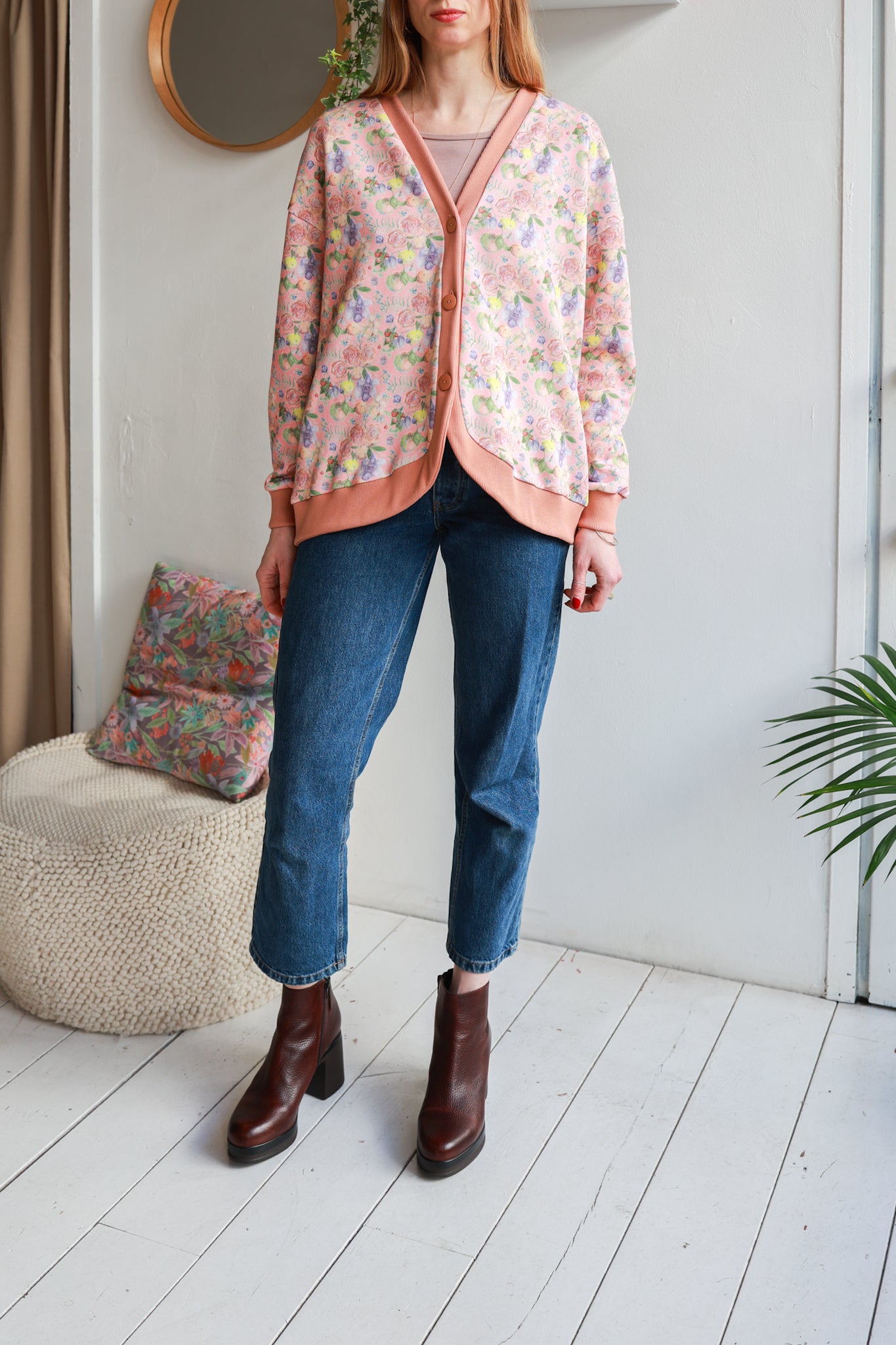 Organic cotton sweat women cardigan.
