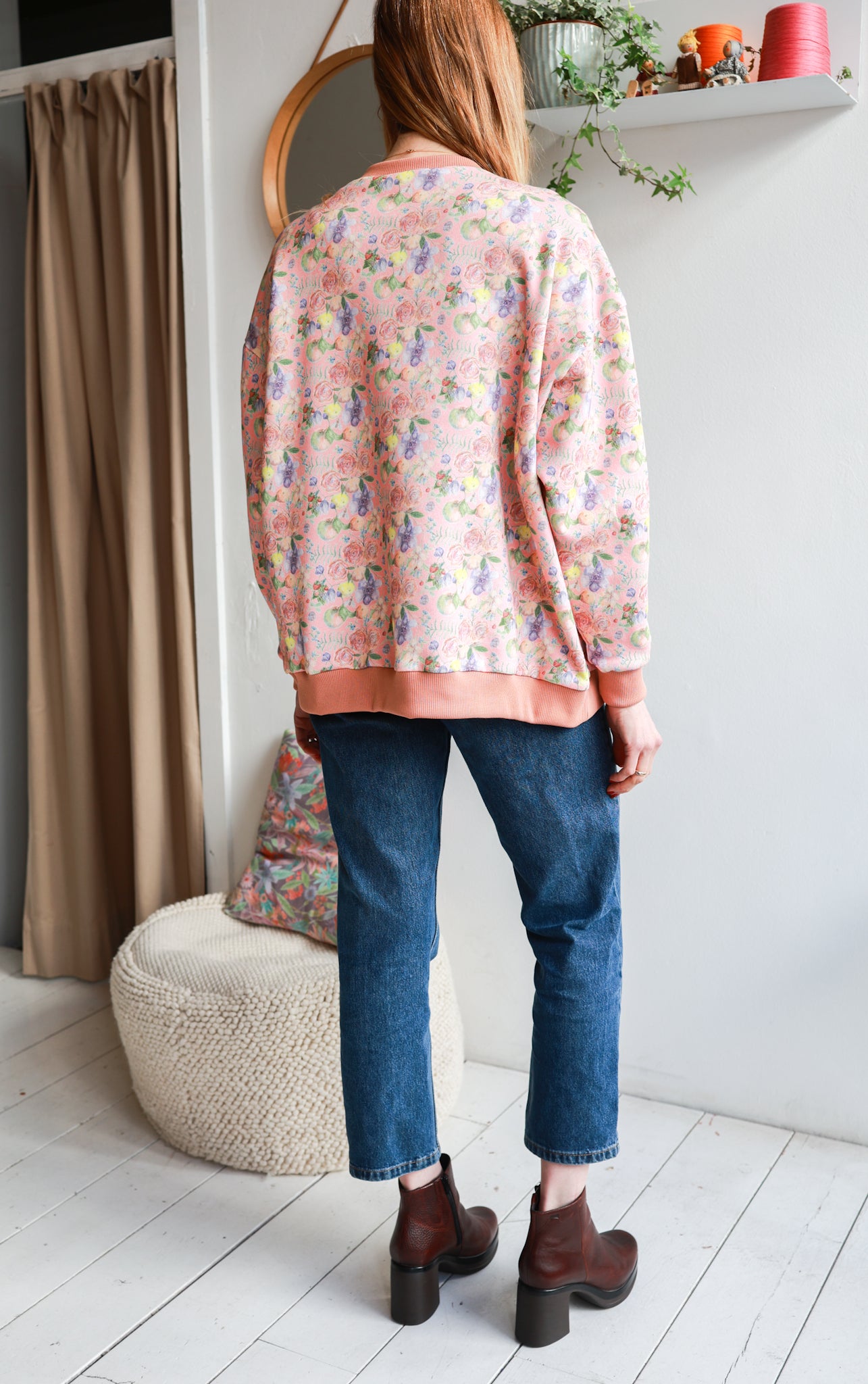Organic cotton sweat women cardigan.