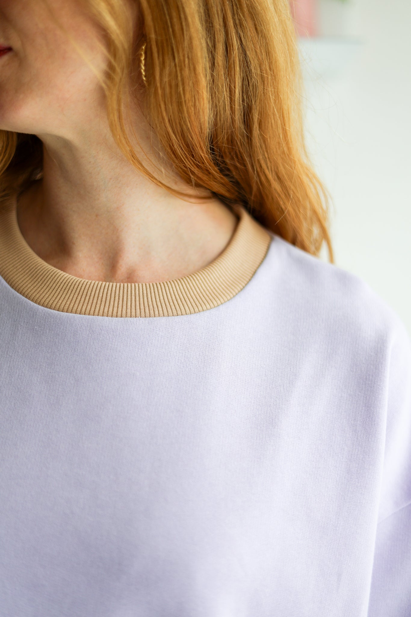 Women organic cotton round neck oversized sweatshirt.