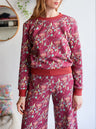 Women organic cotton sweatshirt.