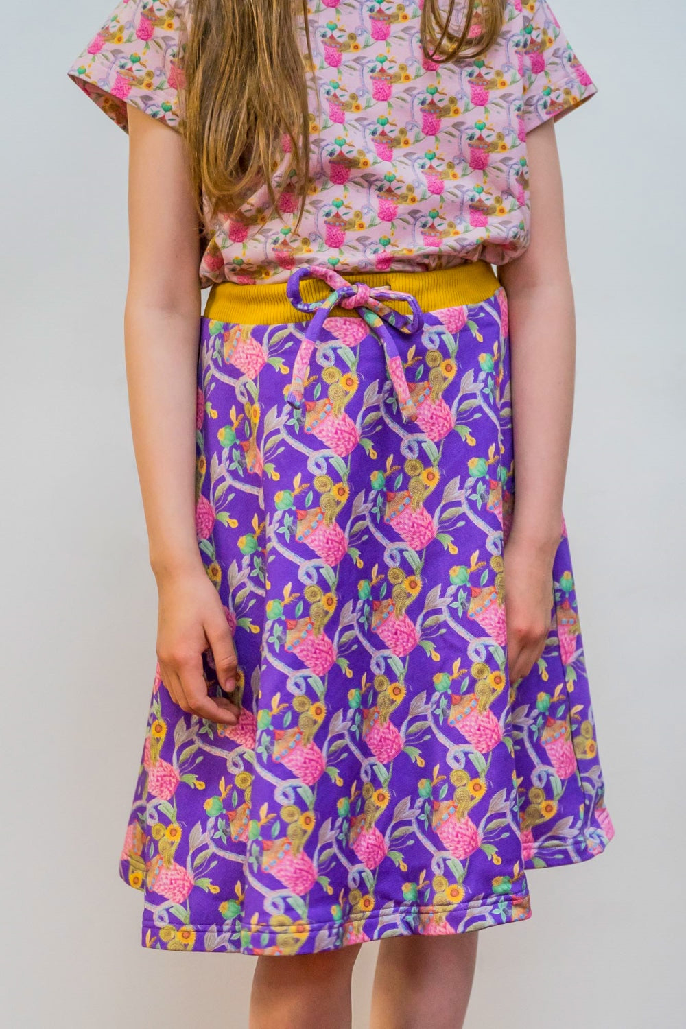 Kids organic cotton sweat flared skirt.