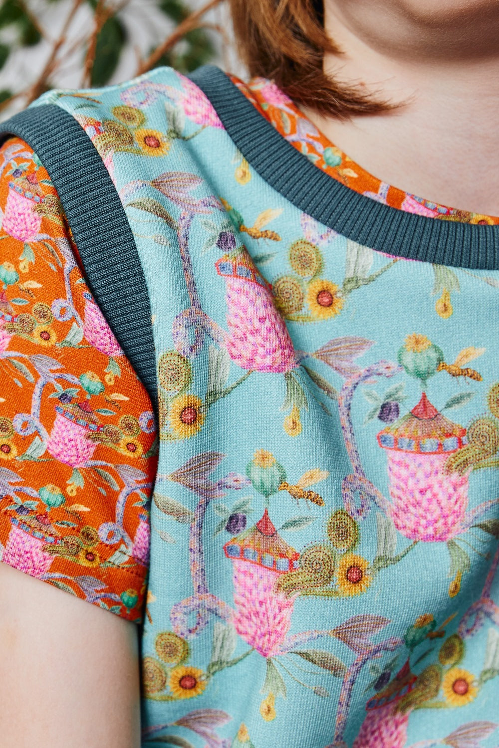 Kids organic cotton sweater vest.