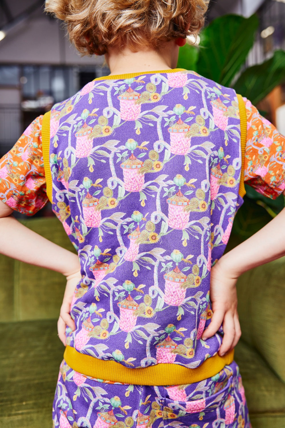 Kids organic cotton sweater vest.