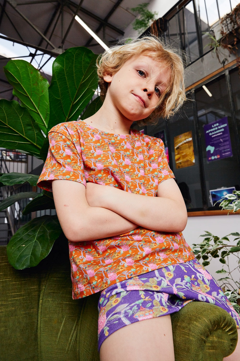 Kids unisex organic cotton stretch jersey t-shirt.