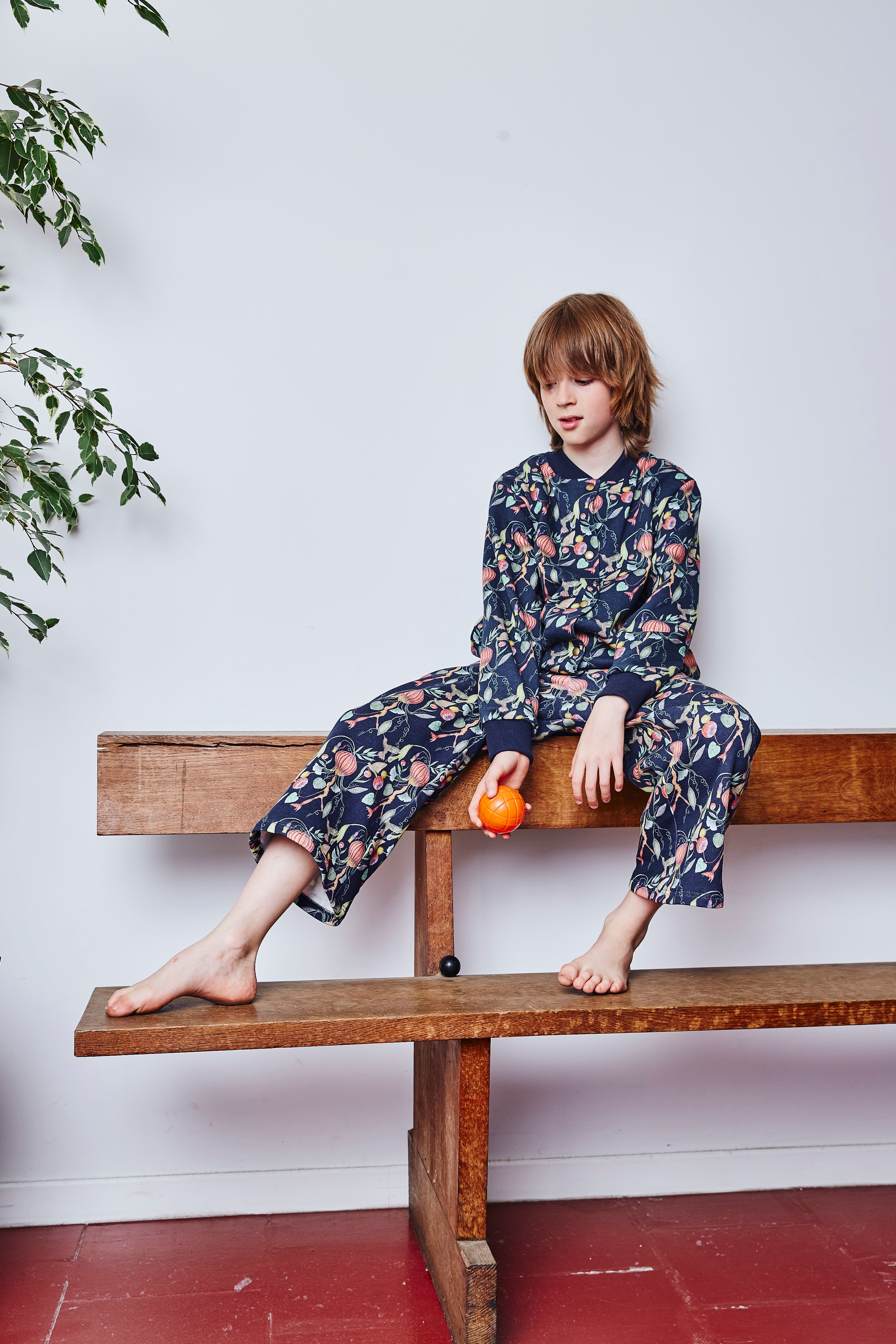 Kids organic cotton sweat pants.