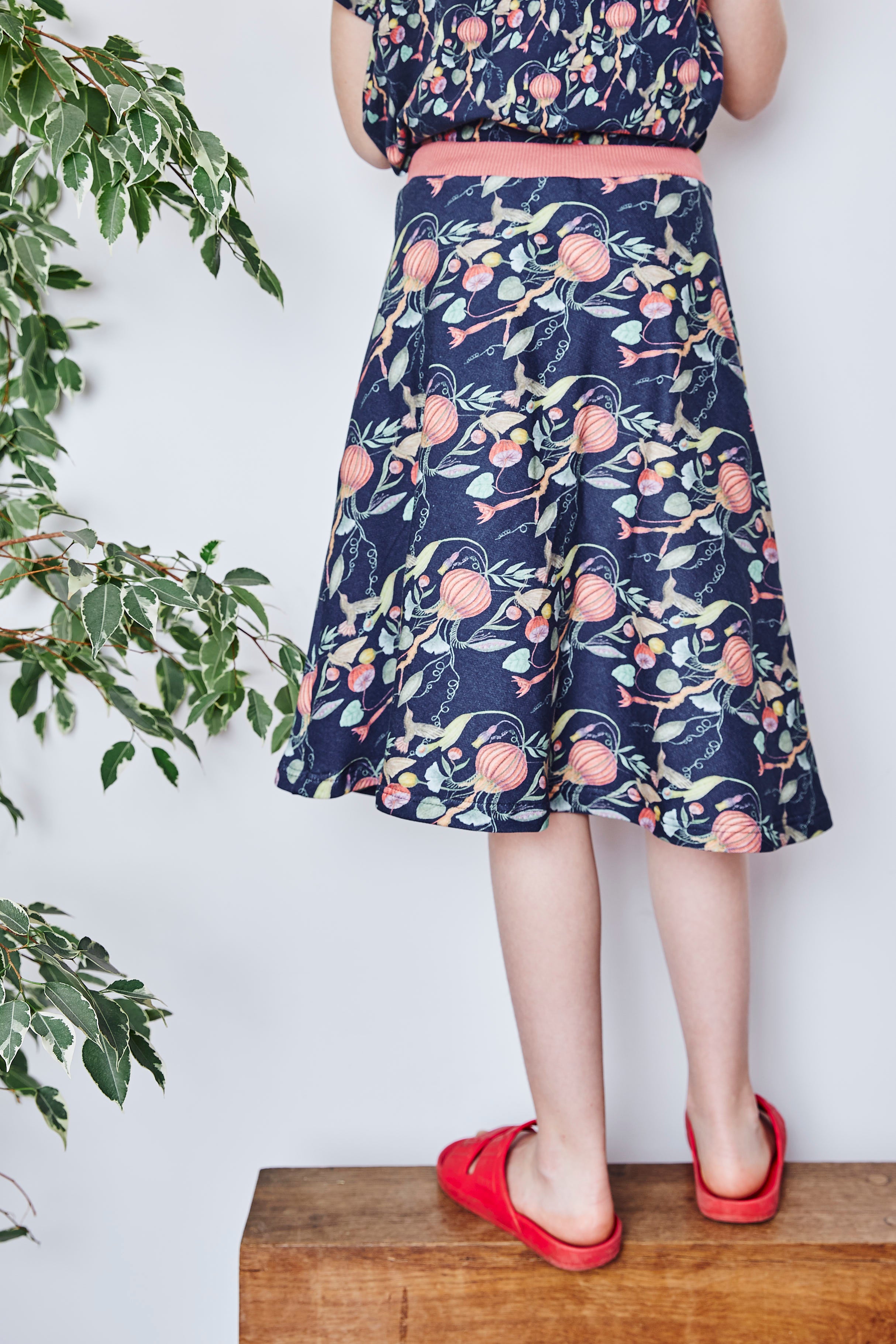 Kids organic cotton sweat flared skirt.