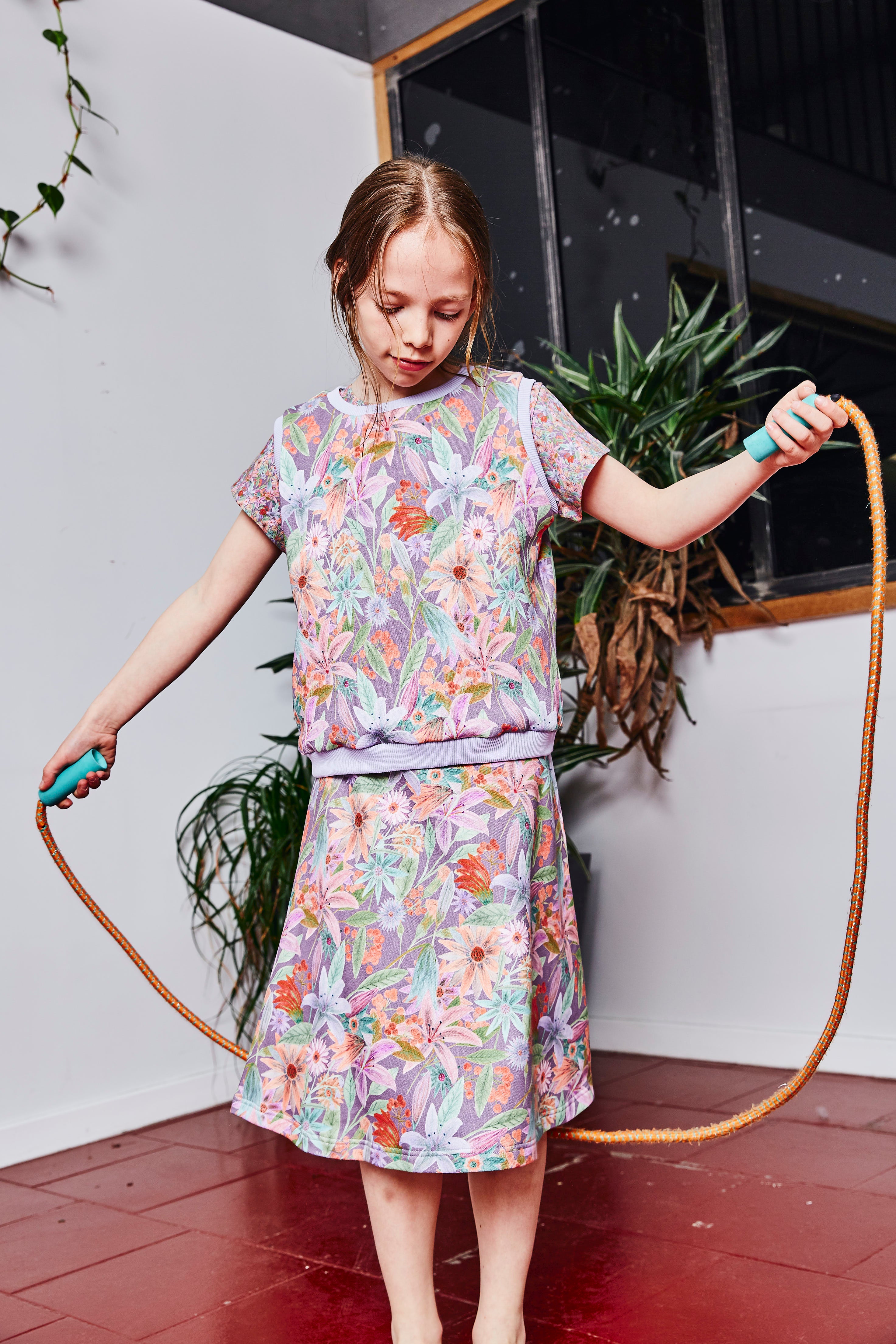 Kids organic cotton sweater vest.