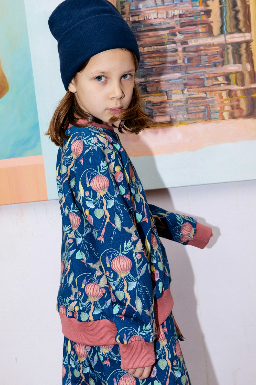 Girlish organic cotton sweatshirt.