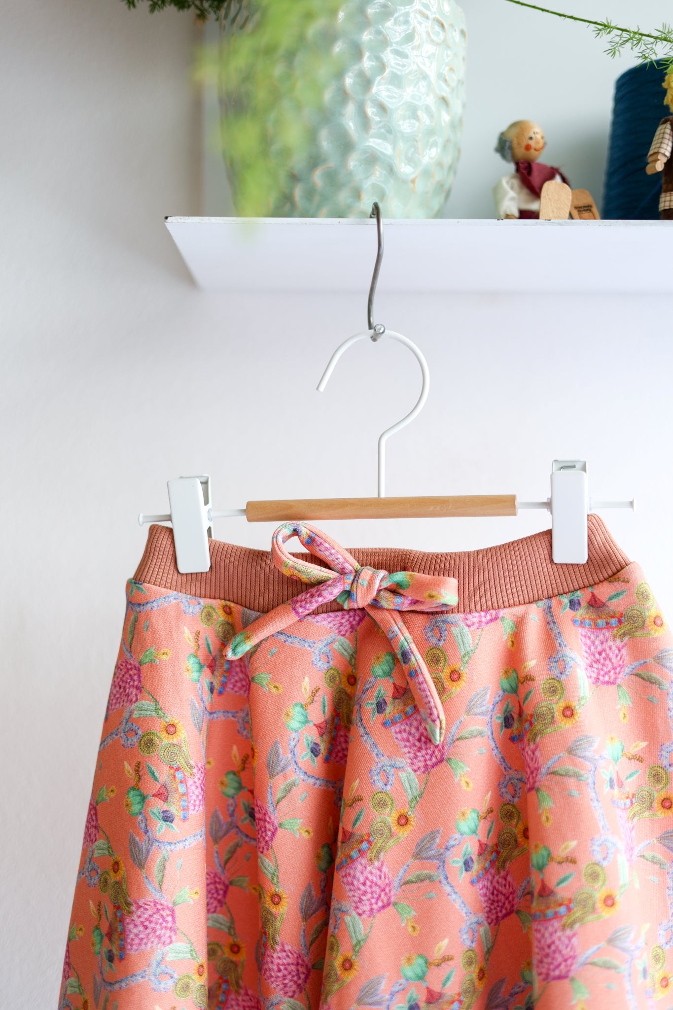 Kids organic cotton sweat flared skirt.