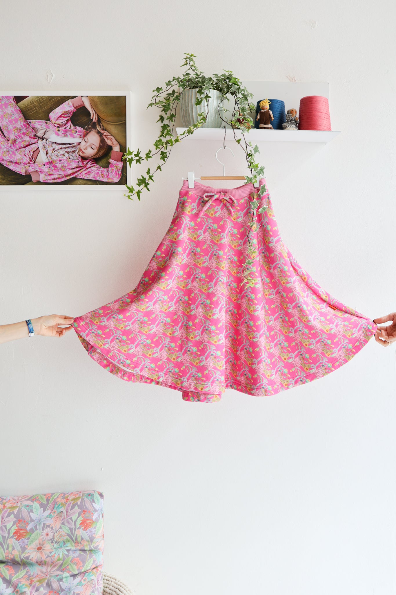 Kids organic cotton sweat flared skirt.