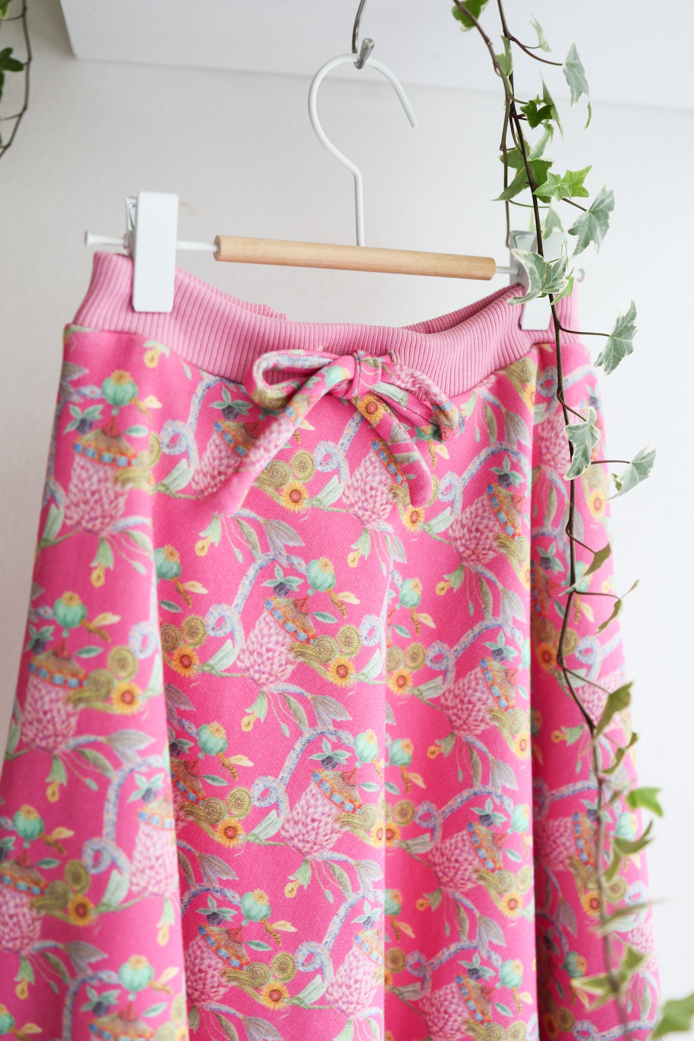 Kids organic cotton sweat flared skirt.