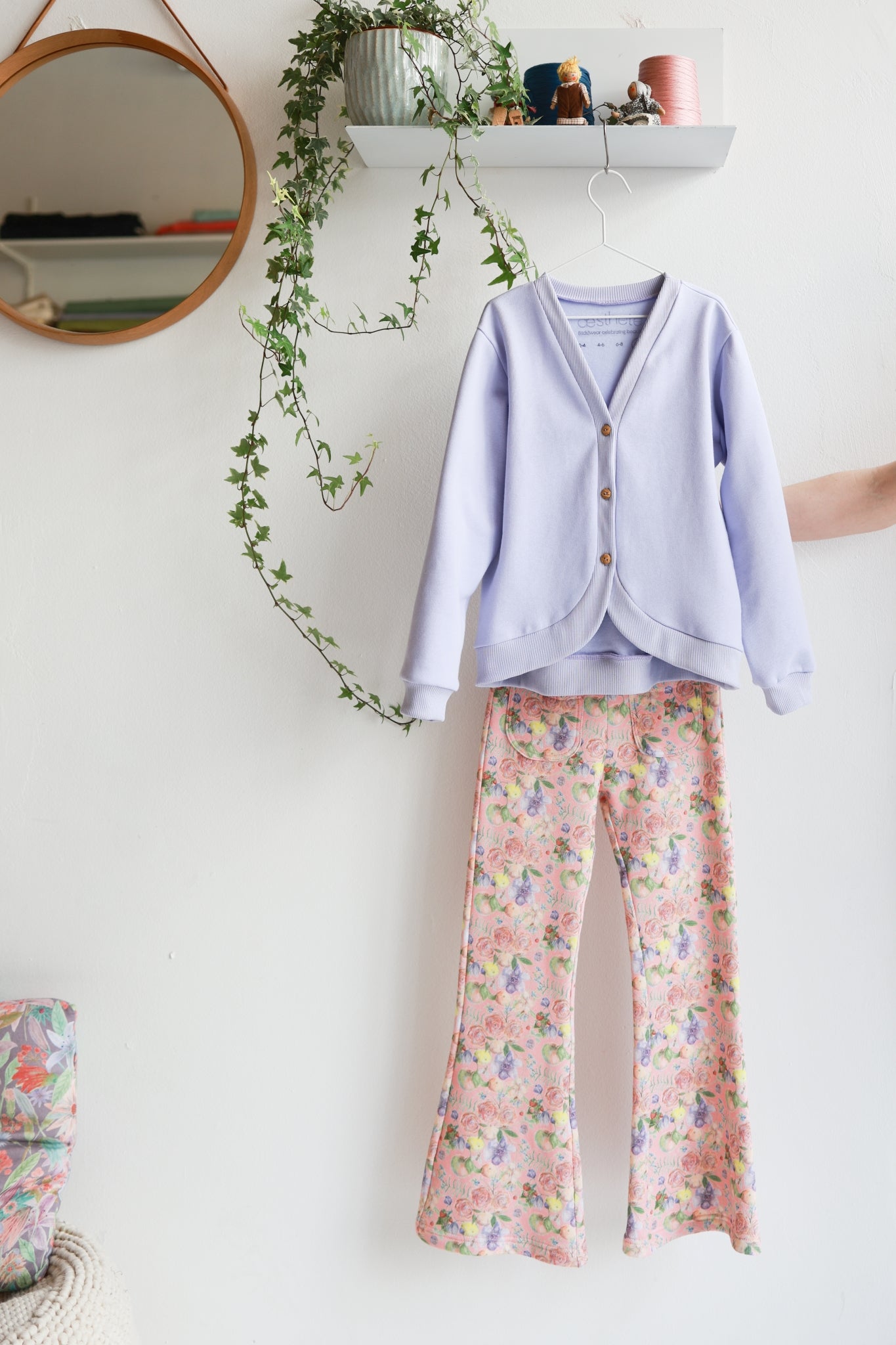 Kids organic cotton oversized cardigan.