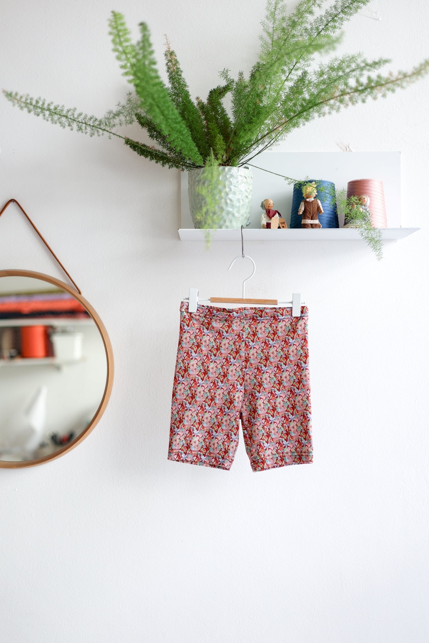 Kids organic jersey short leggins.
