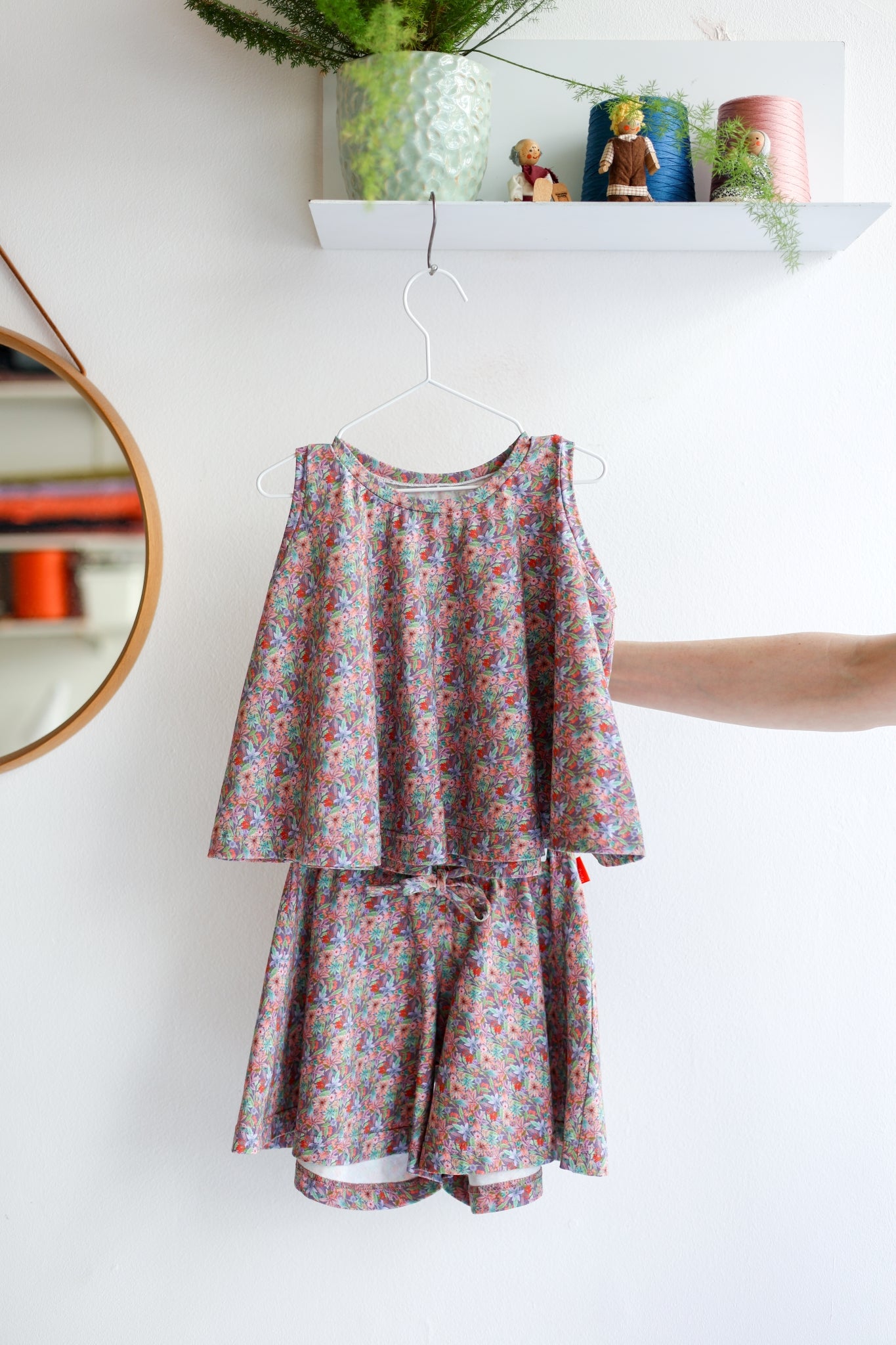 Organic cotton jersey kids sleeveless extra flared top and shorts.