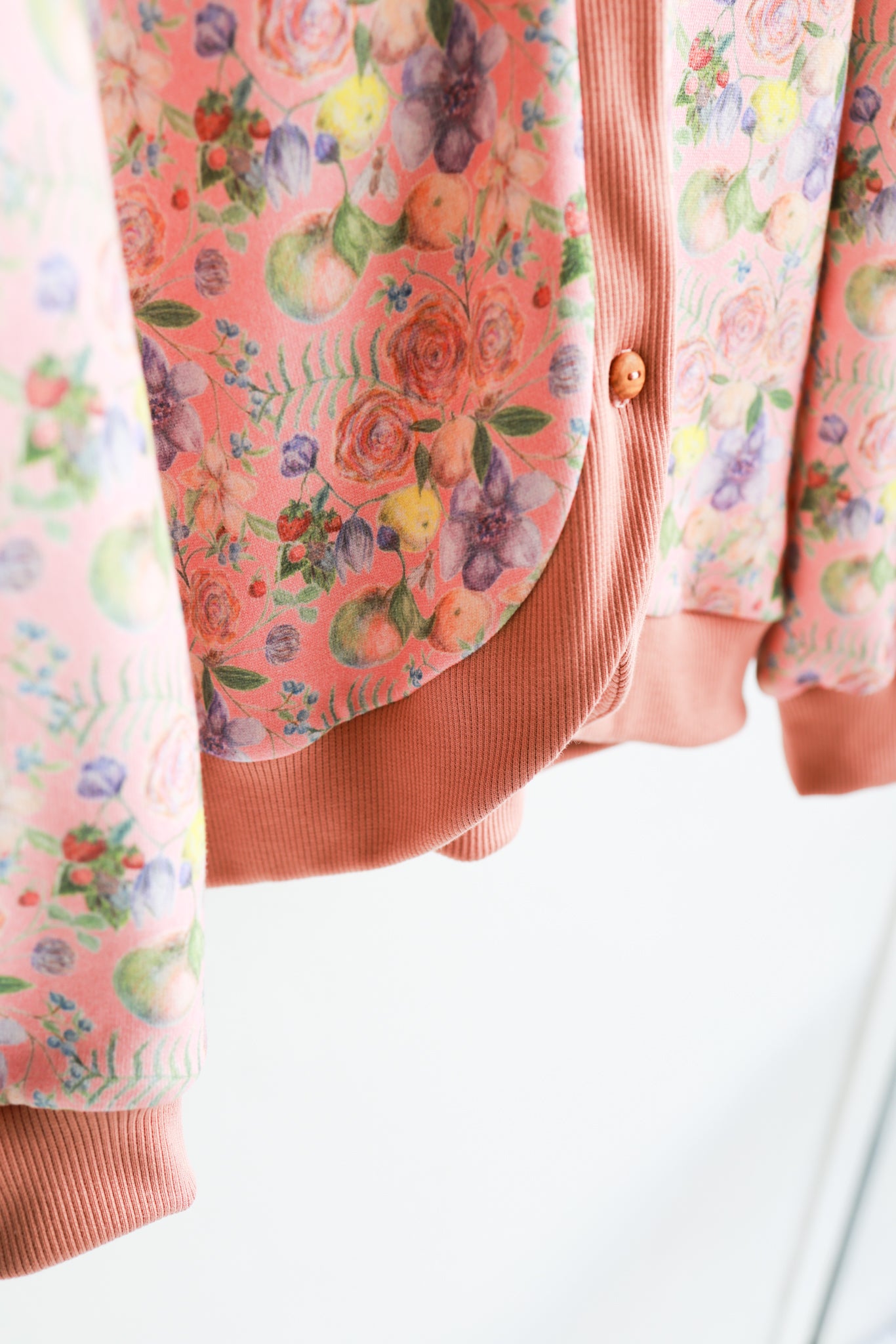 Kids organic cotton oversized cardigan.