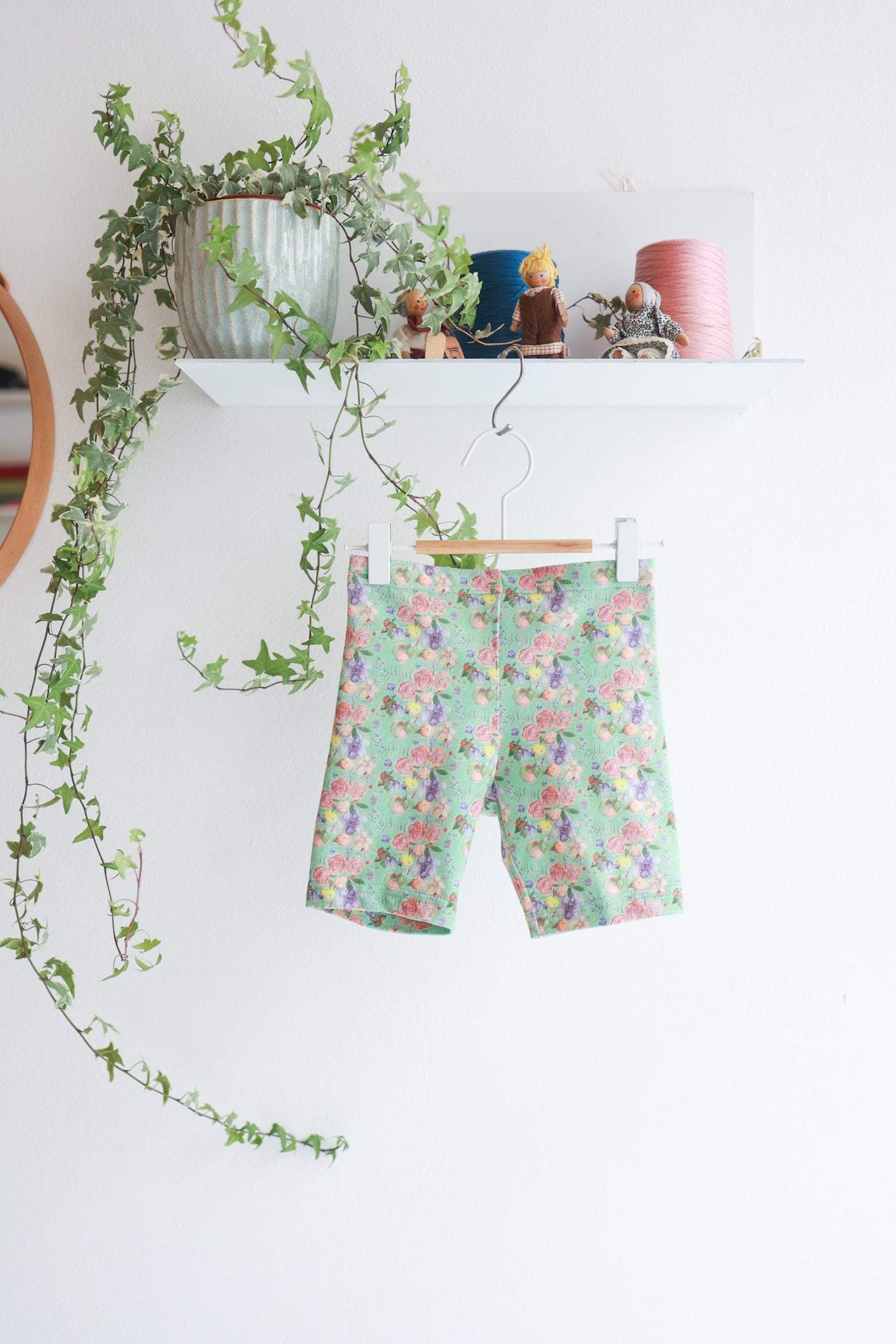 Kids organic jersey short leggins.