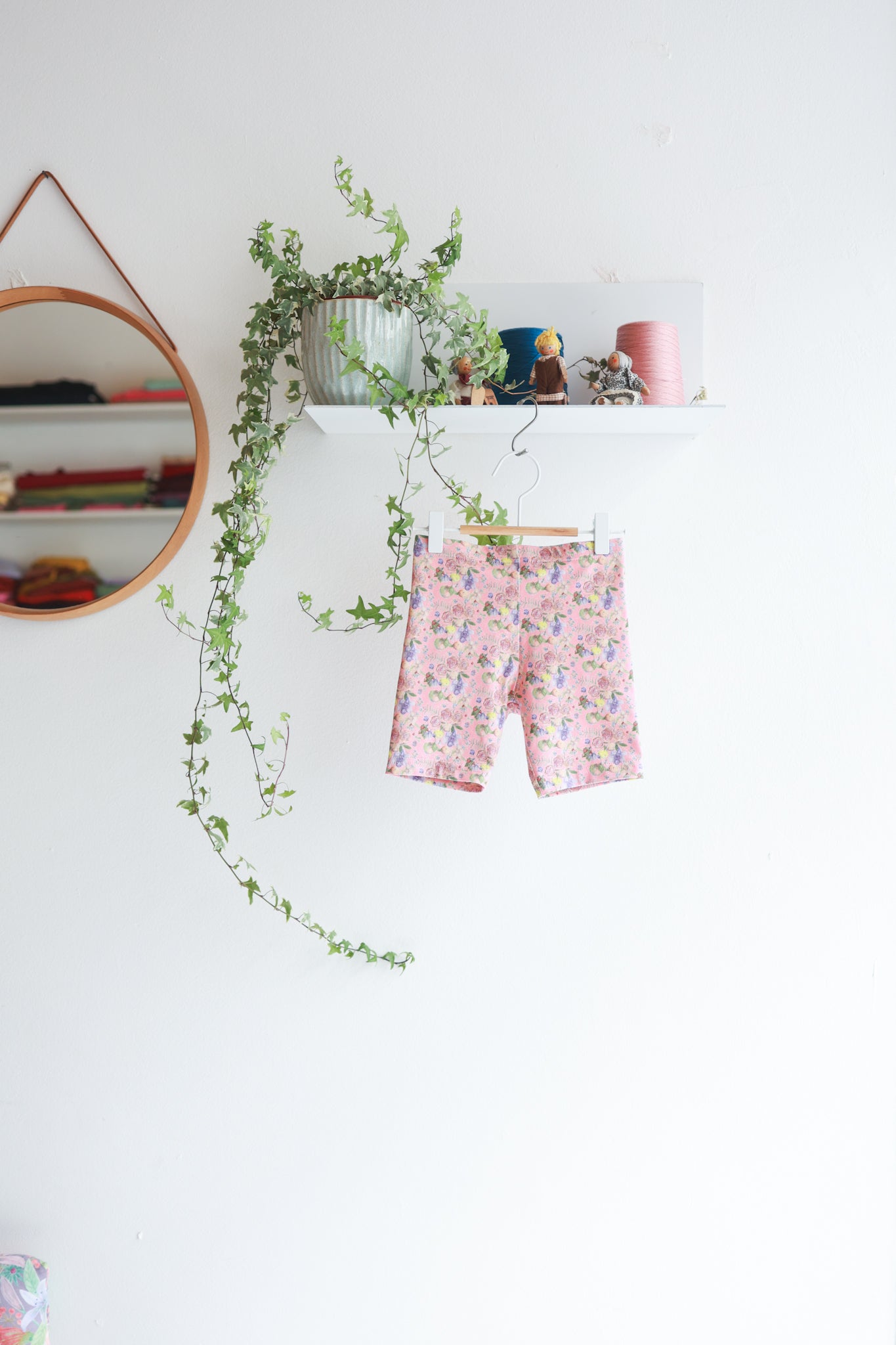 Kids organic jersey short leggins.