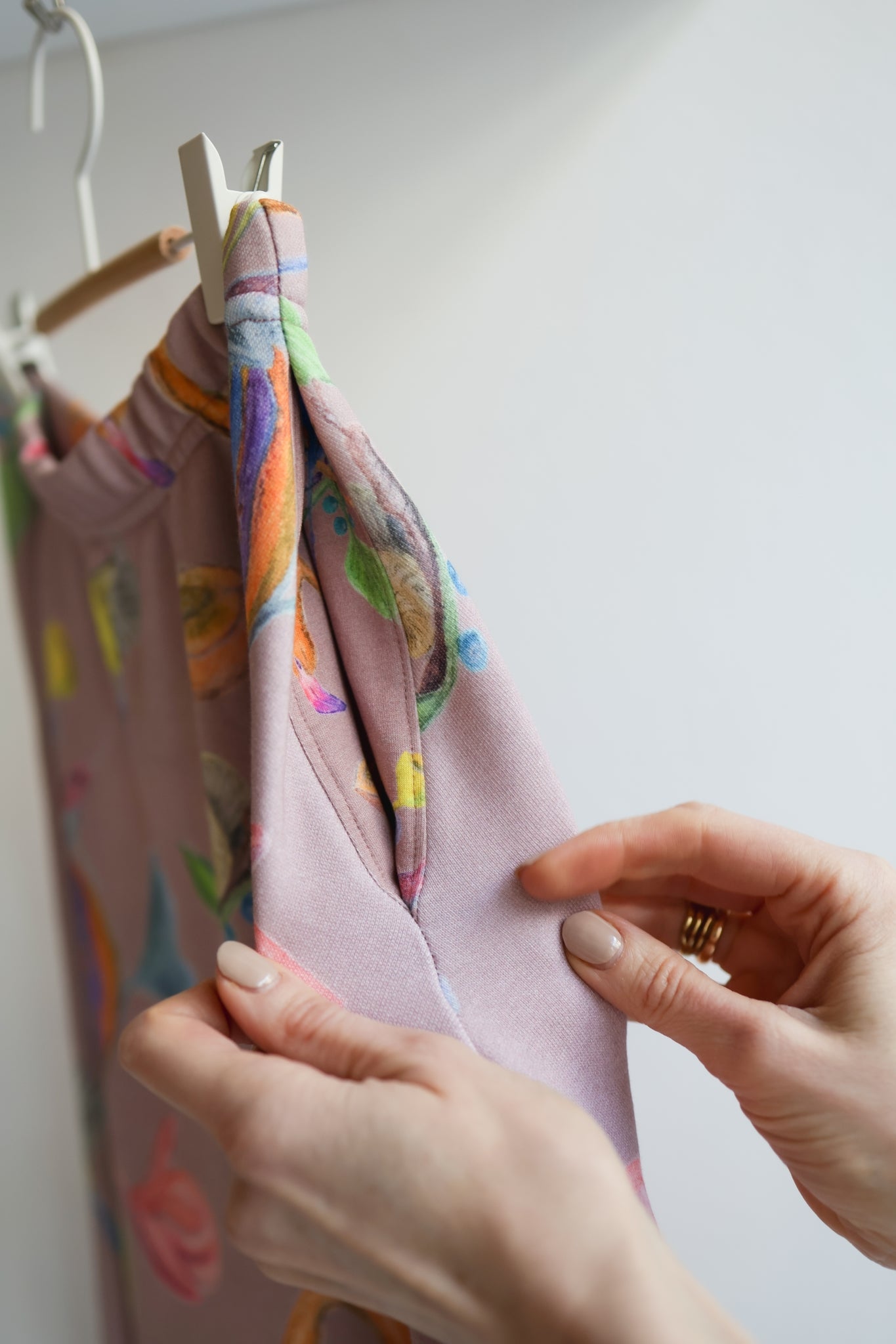 Kids organic cotton sweat flared skirt.