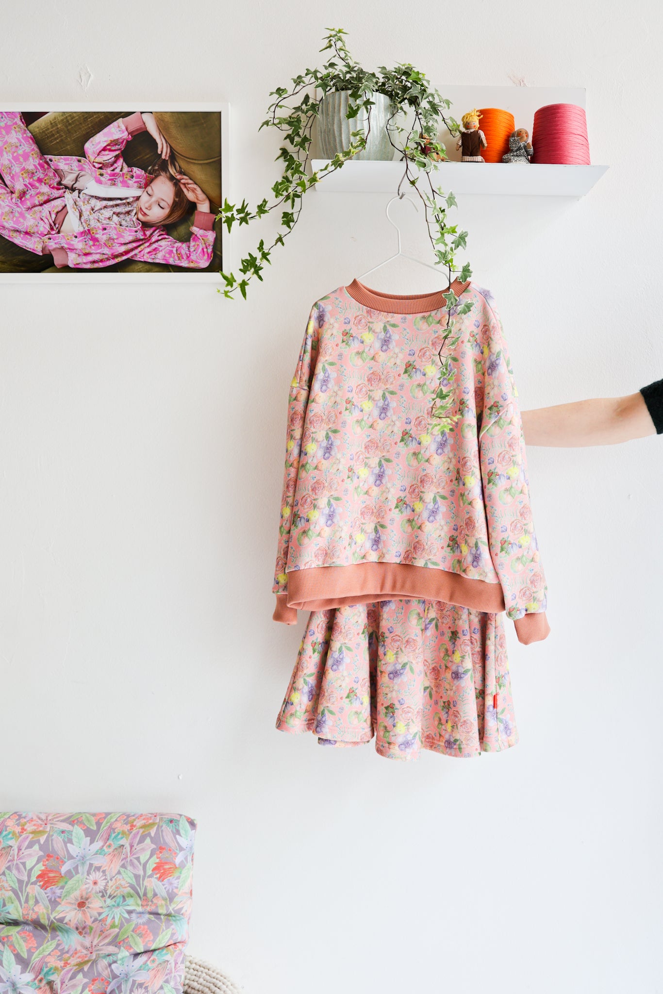Kids organic cotton oversized sweatshirt and flared skirt.