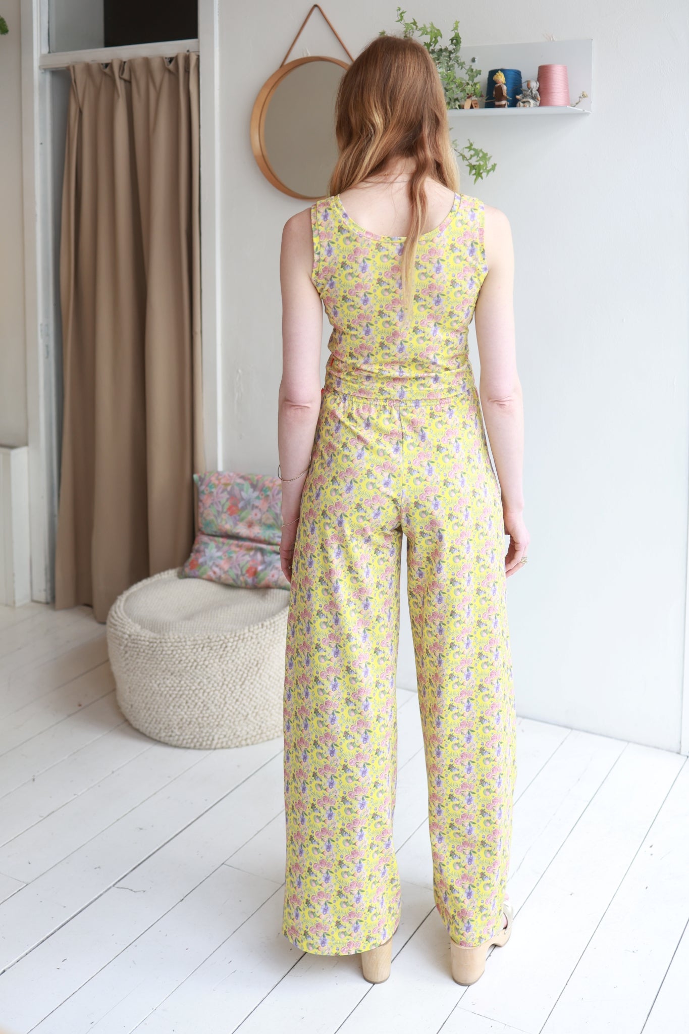 Women organic cotton stretch jersey high waisted comfy pants.
