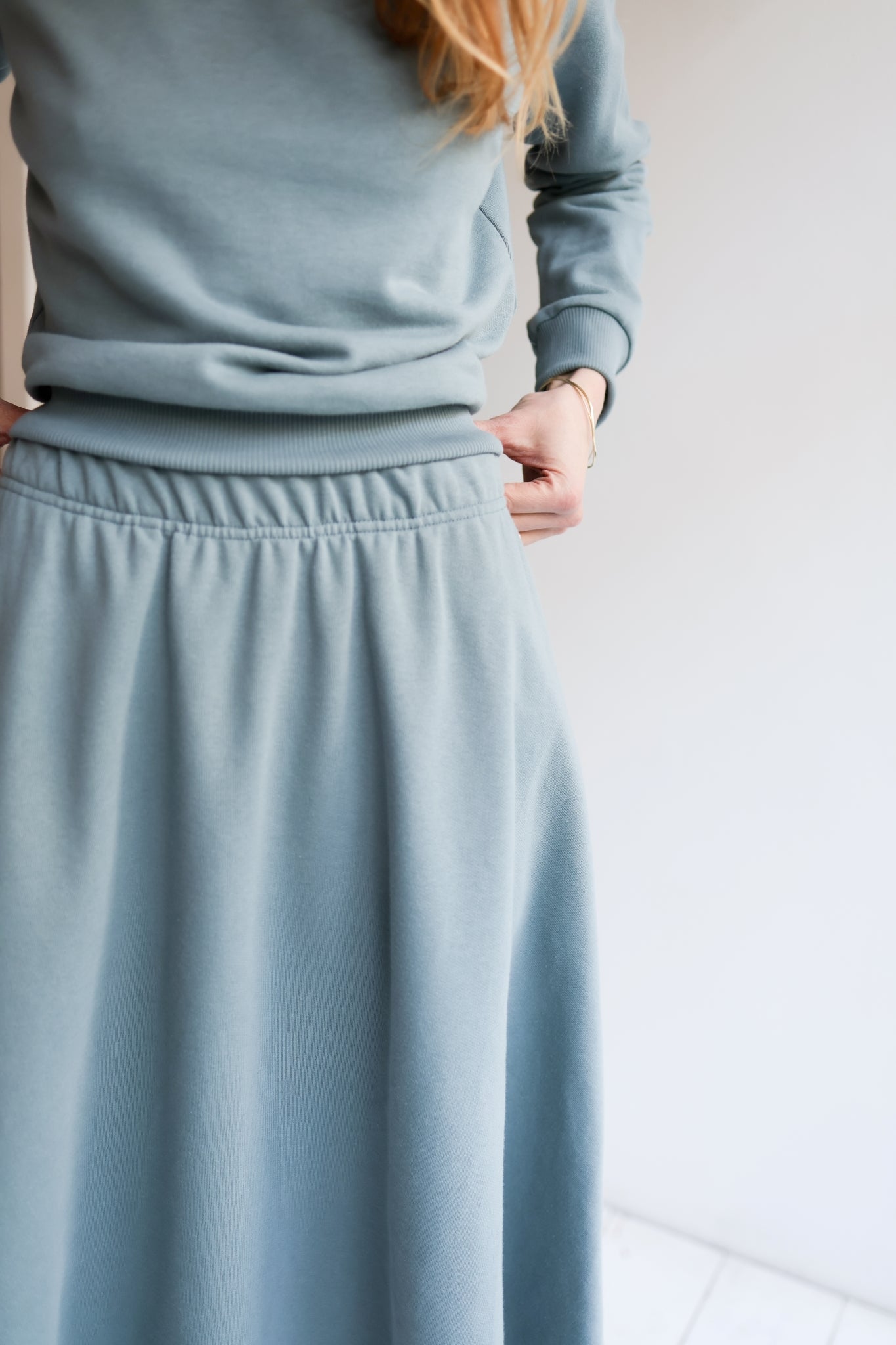 Women organic cotton sweat flared long skirt.