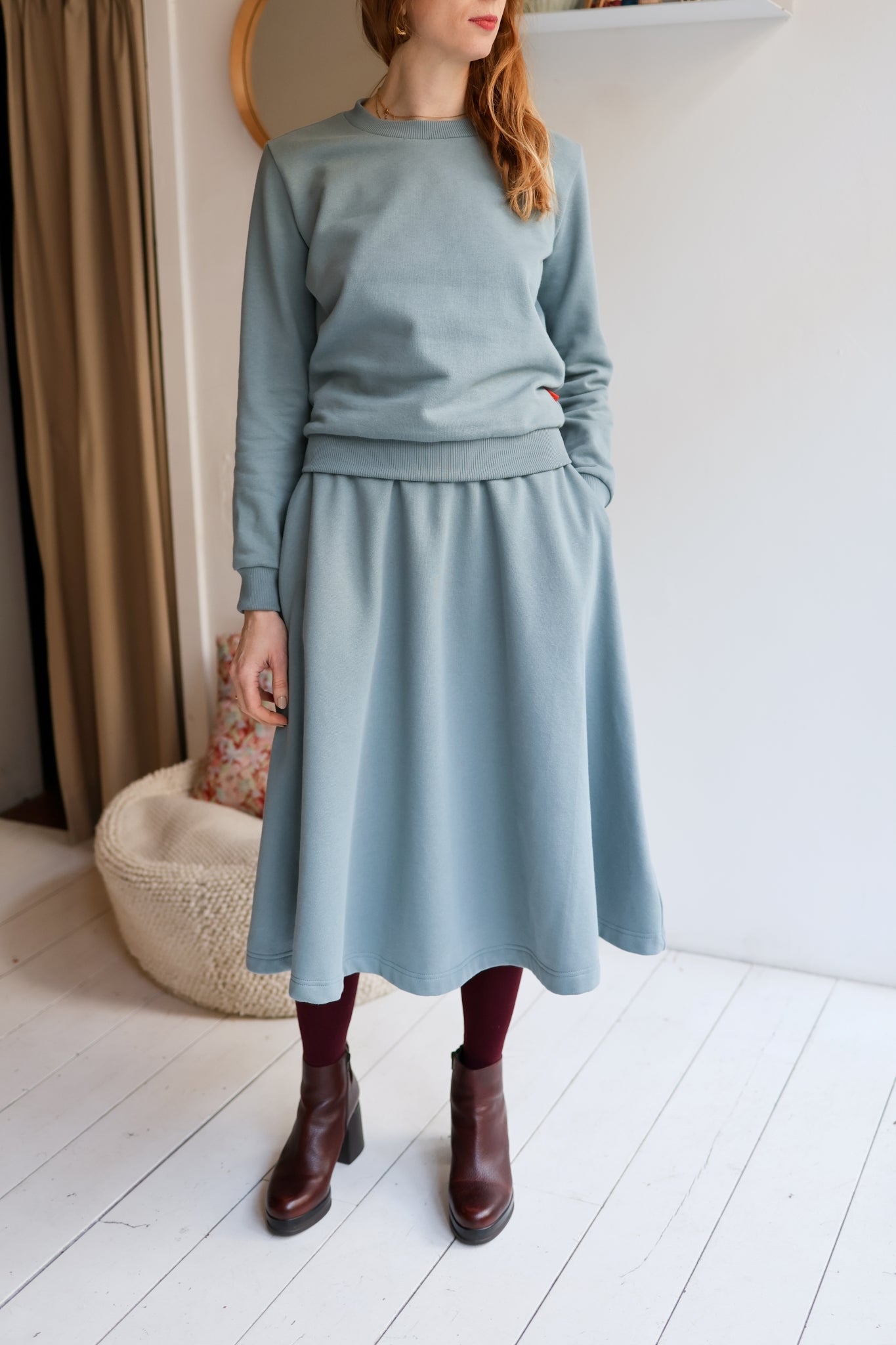 Women organic cotton sweat flared long skirt.