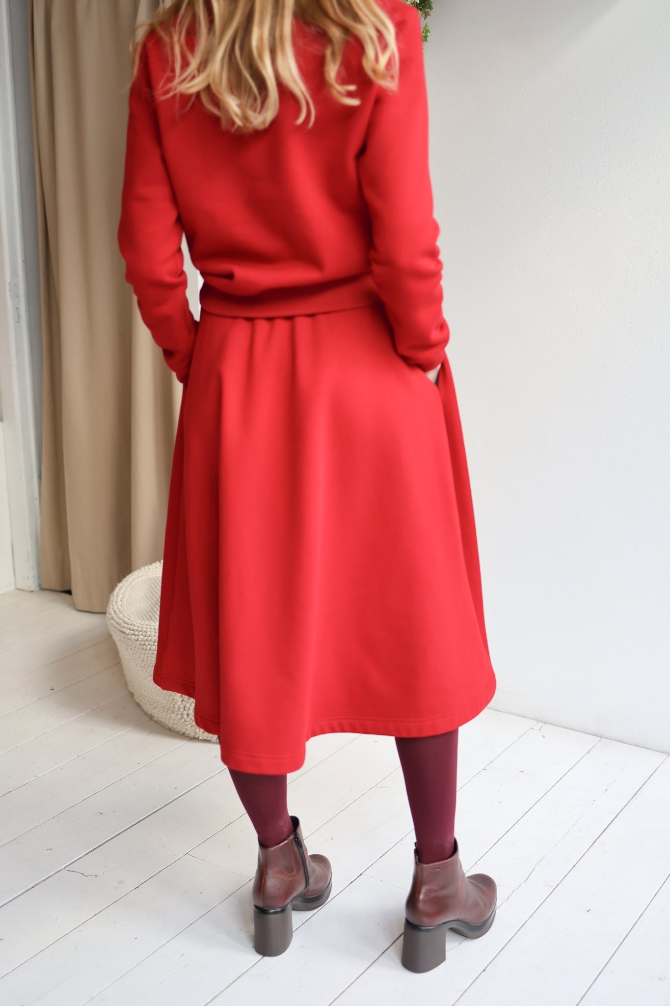 Women organic cotton sweat flared long skirt.