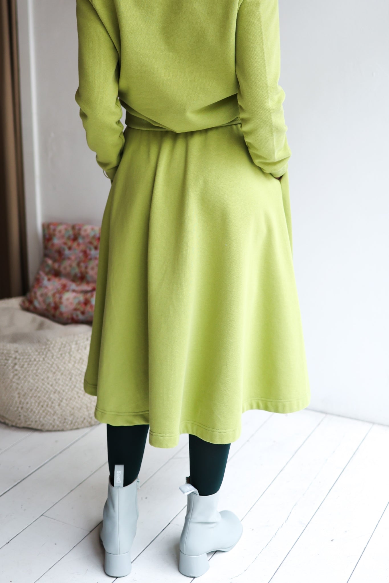 Women organic cotton sweat flared long skirt.