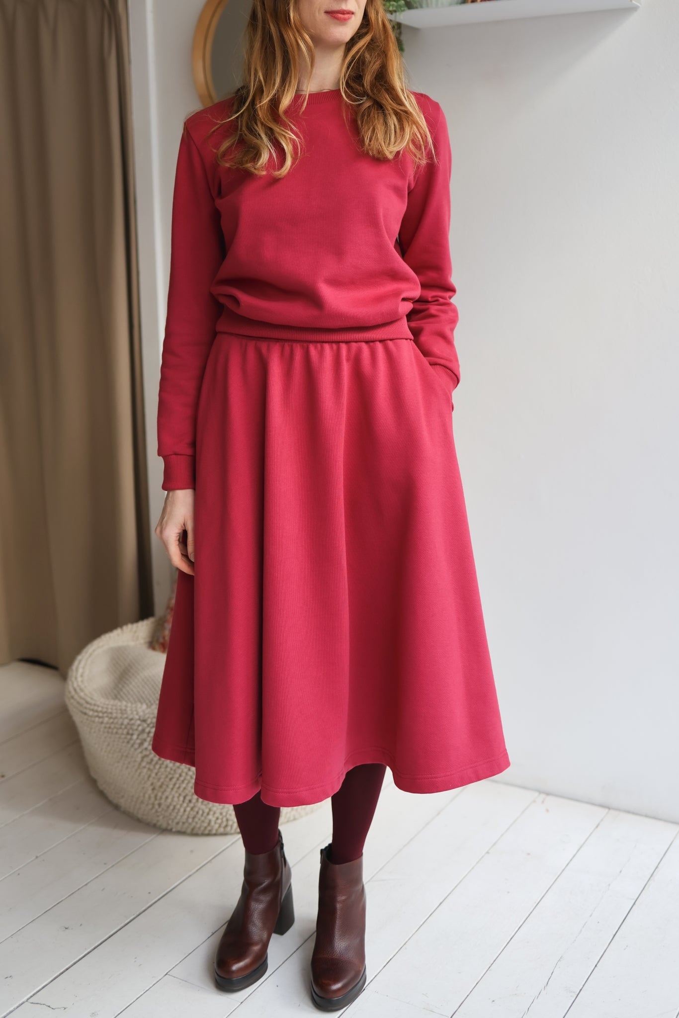 Women organic cotton sweat flared long skirt.