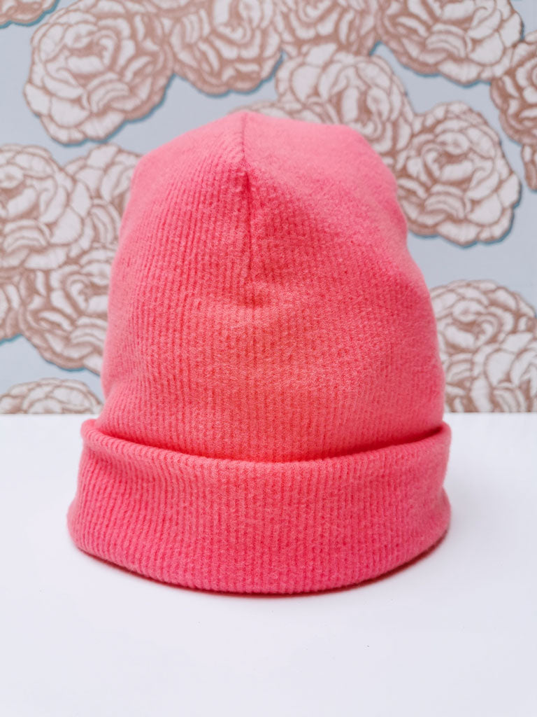 "Dreaming Softly" organic cotton beanie by aesthete kidswear. Blush color.